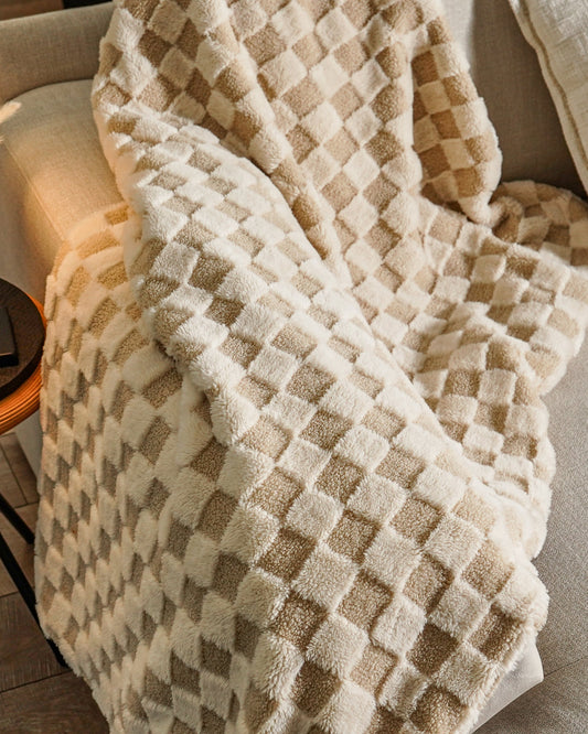Luxury Checkered Boucle Throw
