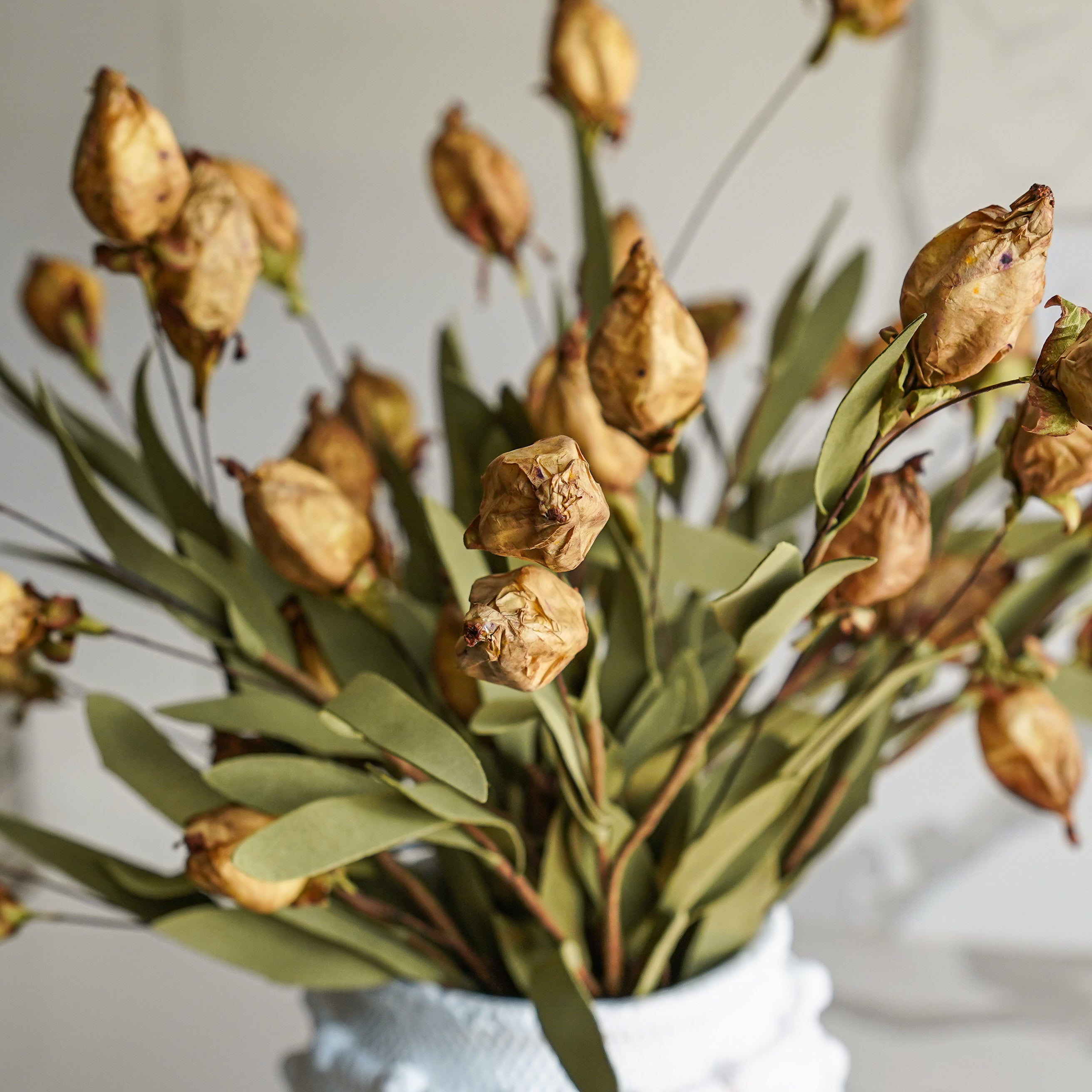 Lantern Bud Luxe Bush | Buckskin
