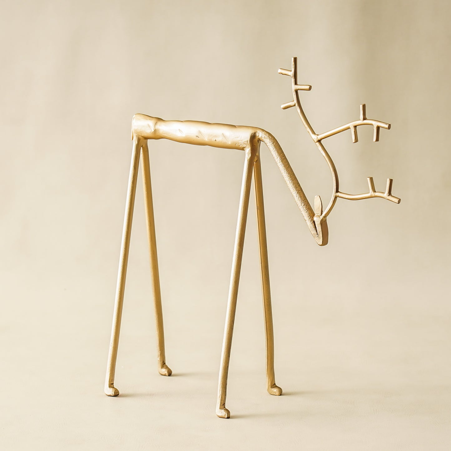 Gold Looking Down Deer Set | Sculptural Holiday Statues (Set of 2)