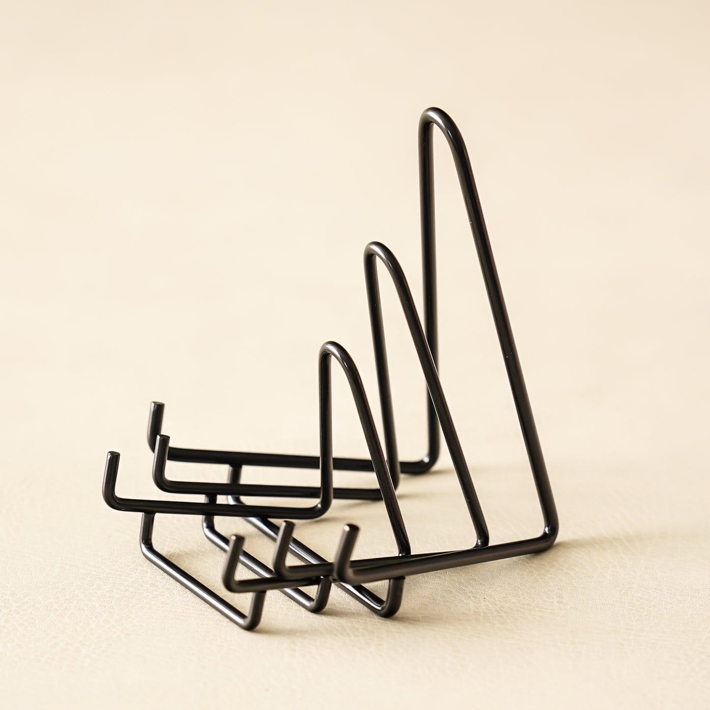 Black Easel Stand | Large