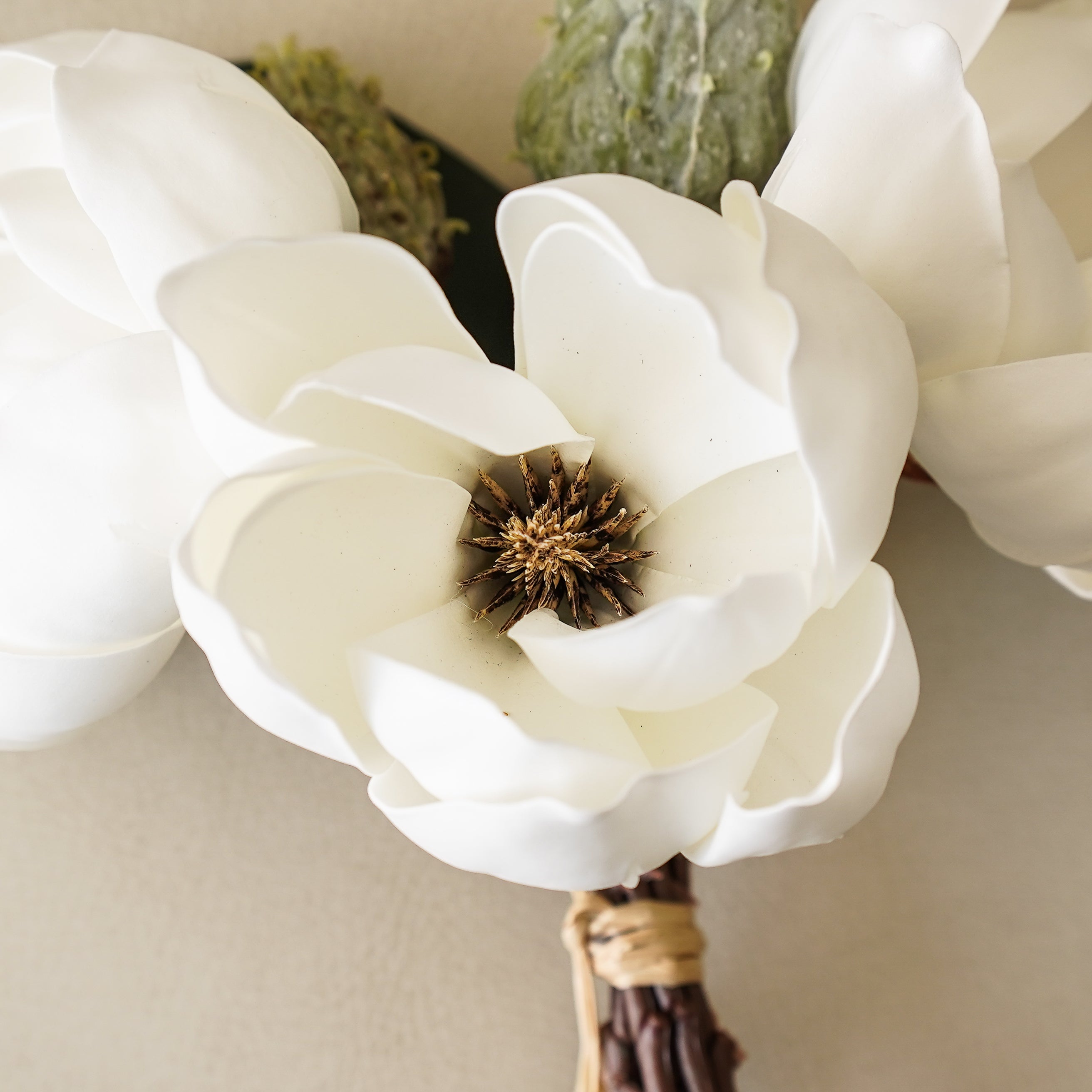 Real Touch Magnolia Bunch