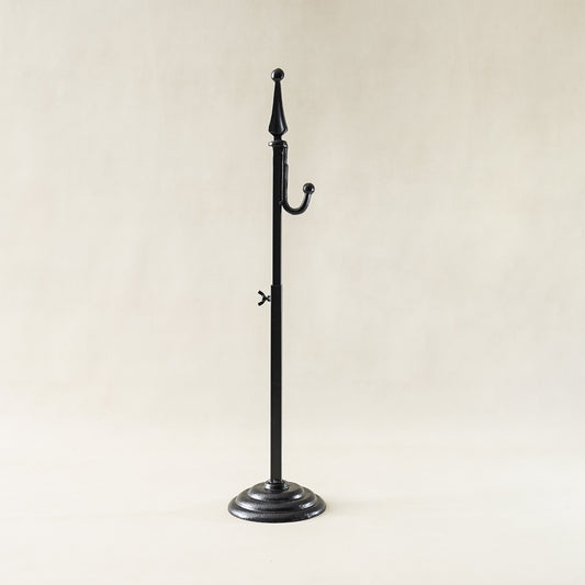 Adjustable Finial Wreath Stand | Black Metal