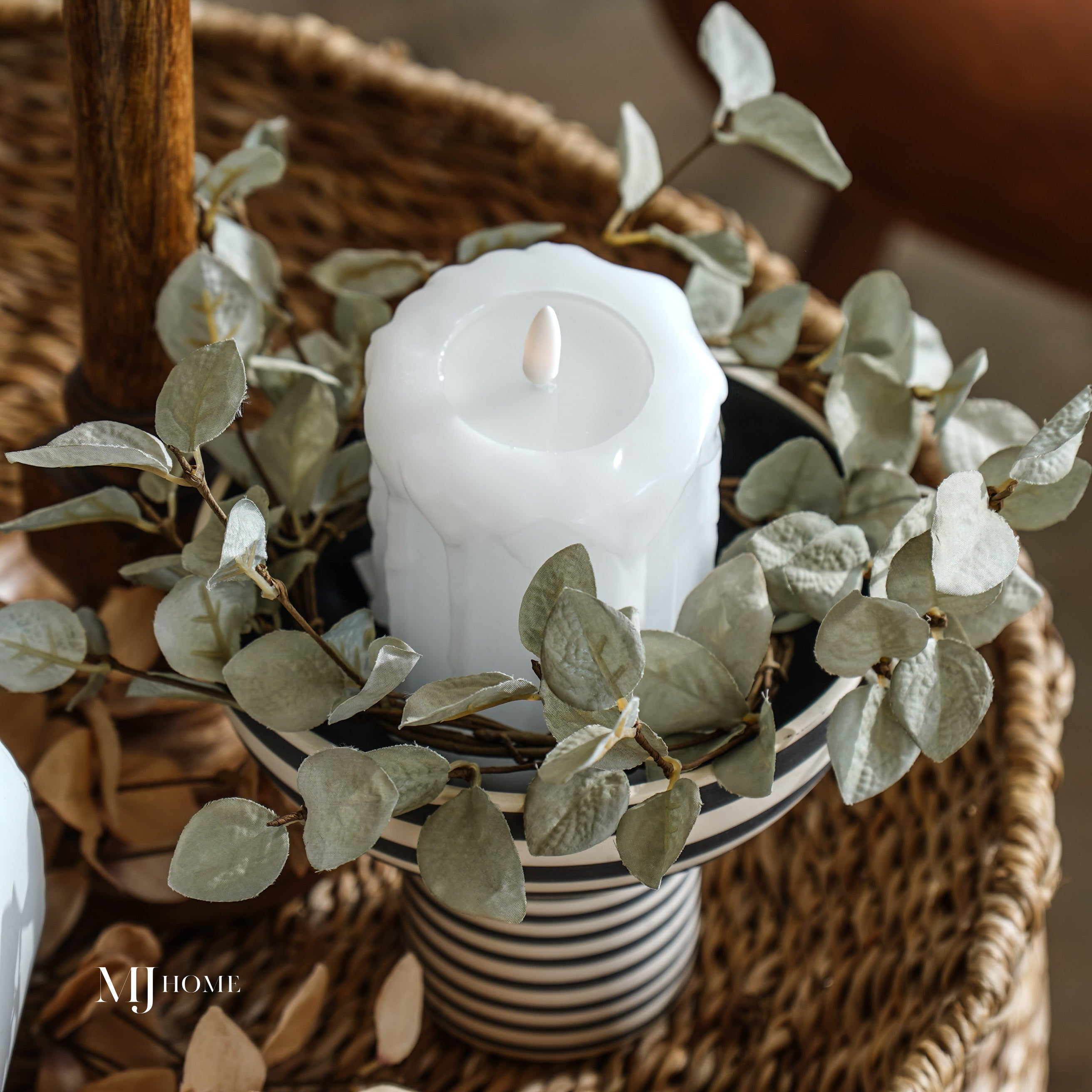Light Green Eucalyptus Candle Ring | Small