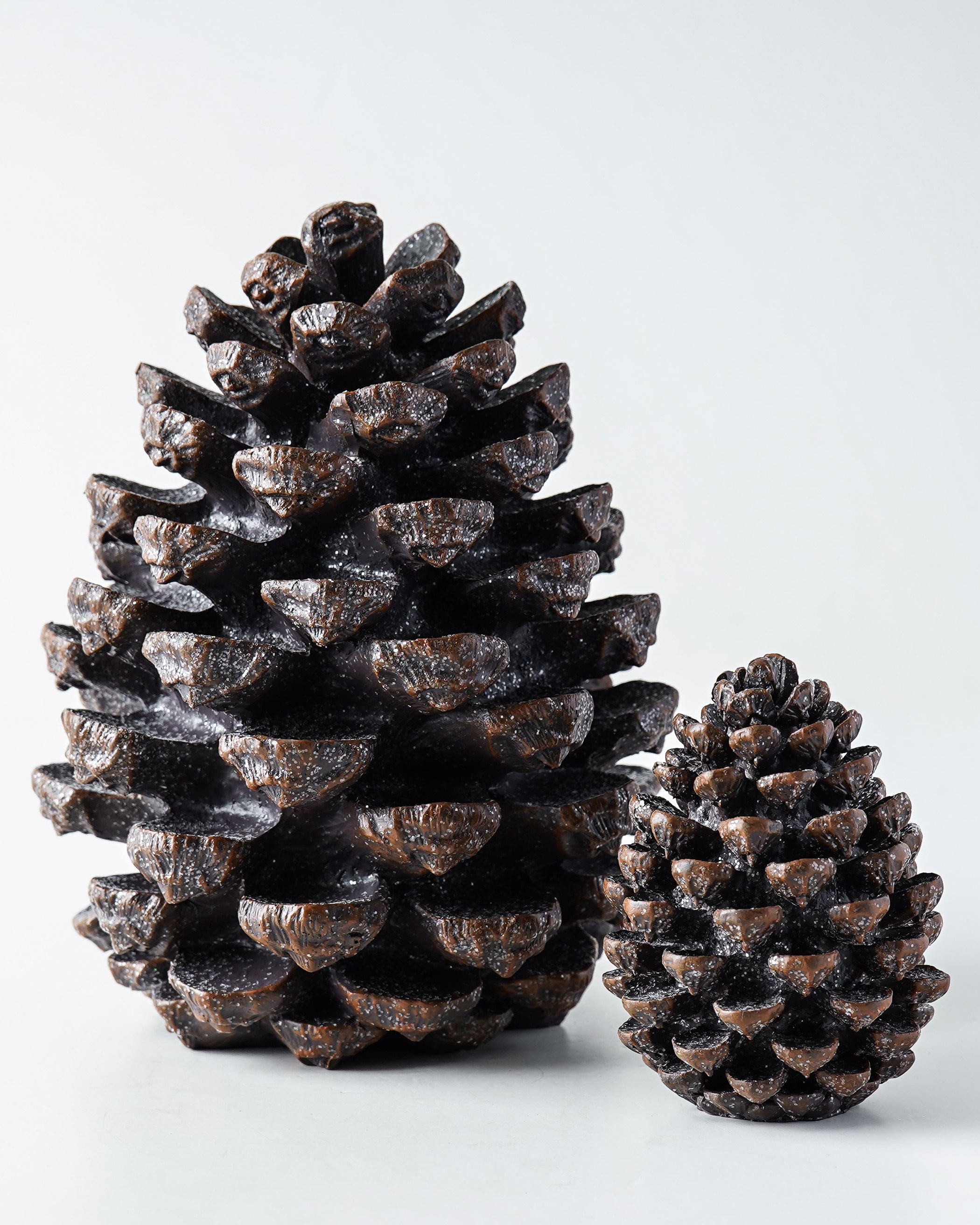 Resin Decorative Pinecone