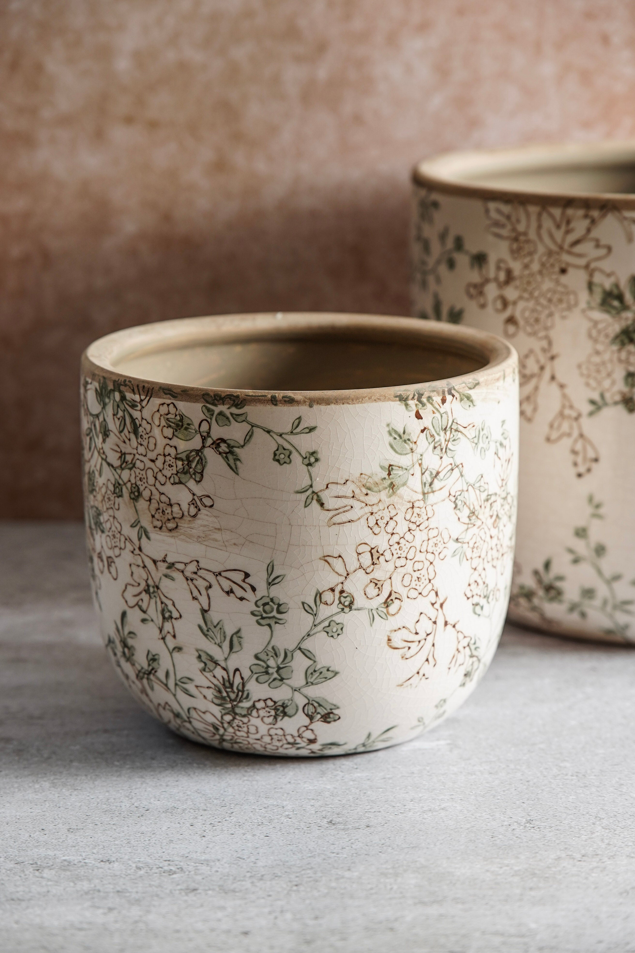 Distressed Vintage Floral Pots
