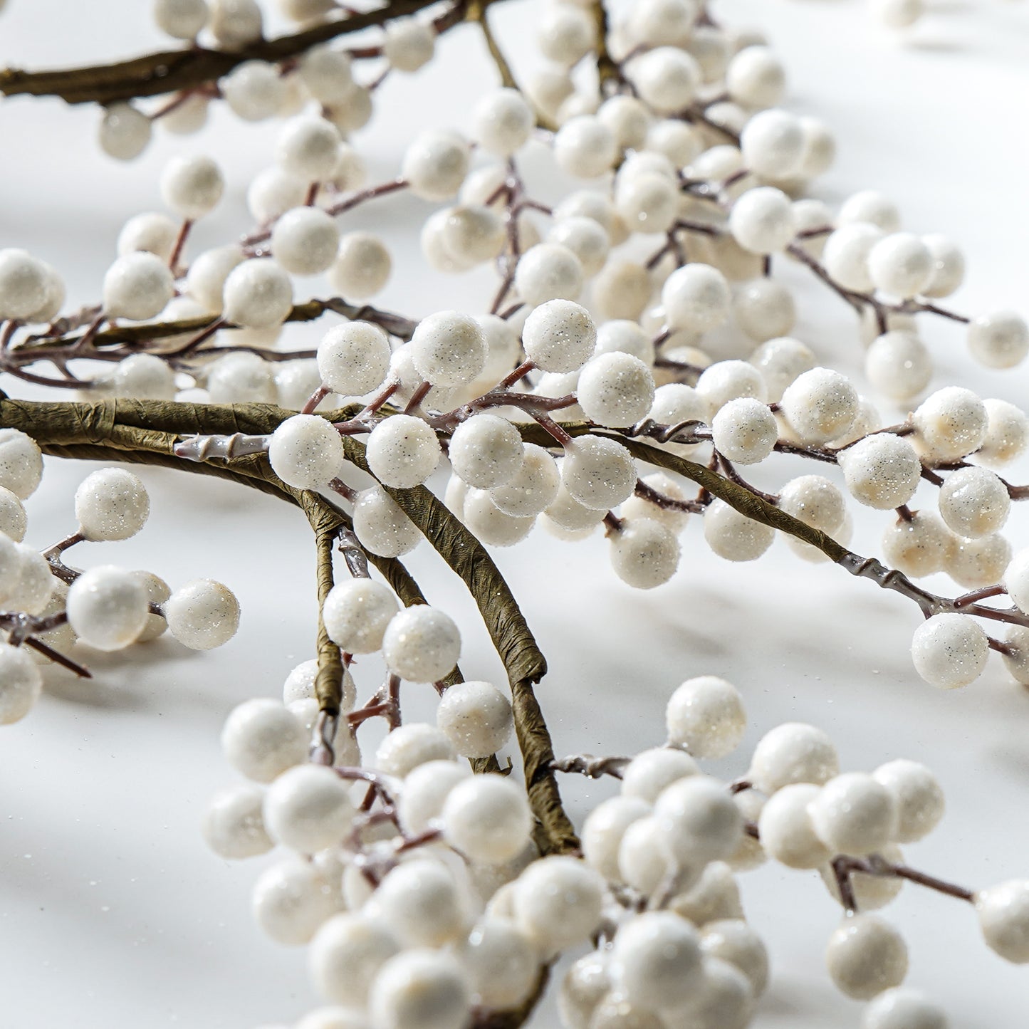 Icy White Berry Garland