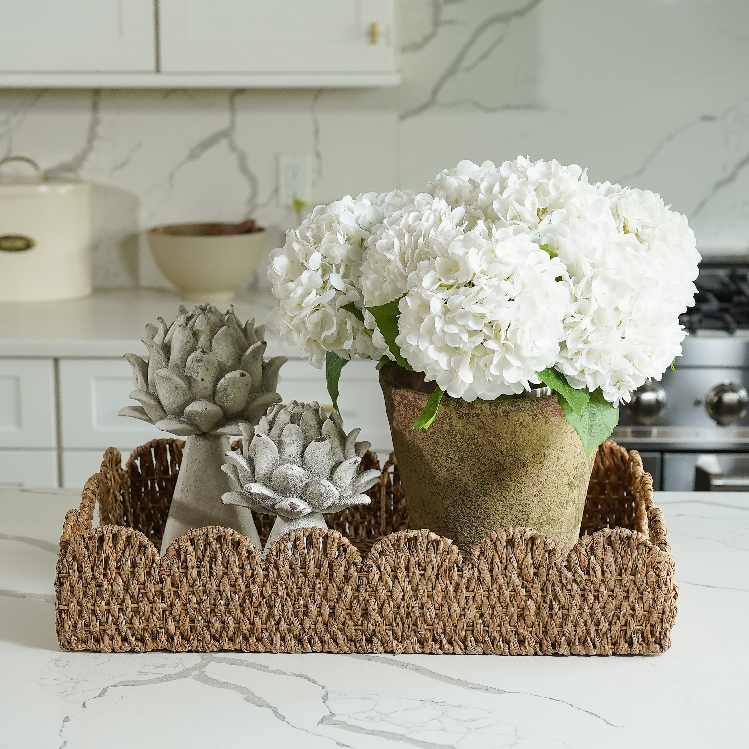 Braided Seagrass Scalloped Tray