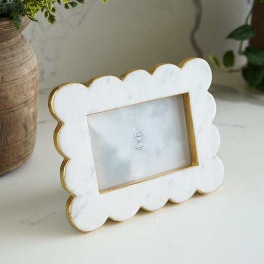 Scallop Marble & Gold Photo Frame
