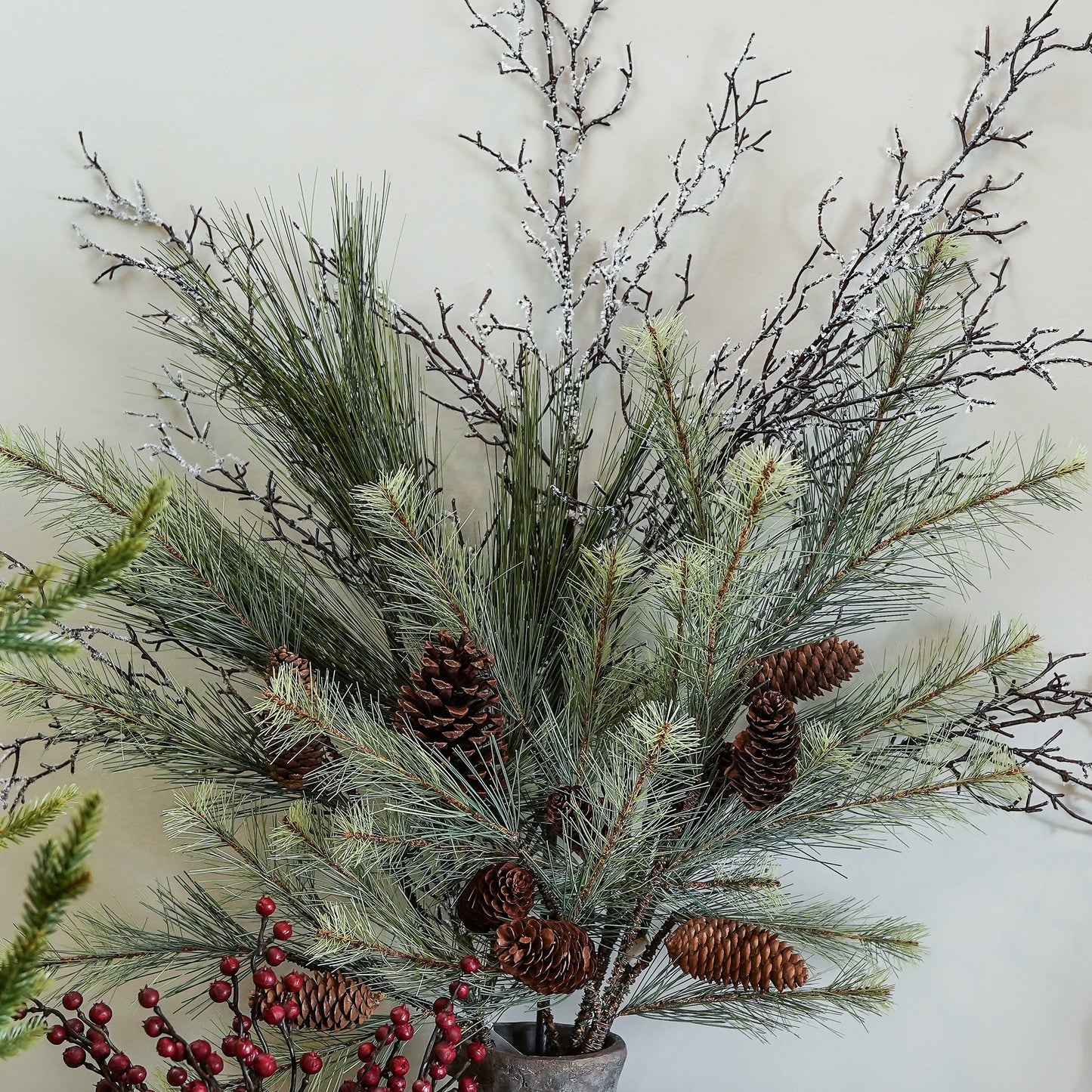 Black Valley Pine Spray