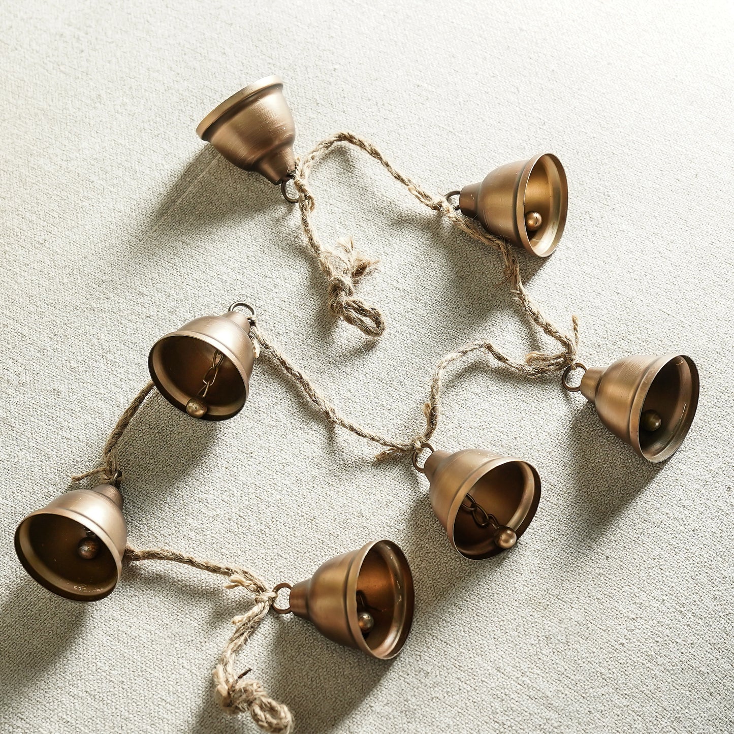 Vintage-Style Metal Holiday Bell Garland