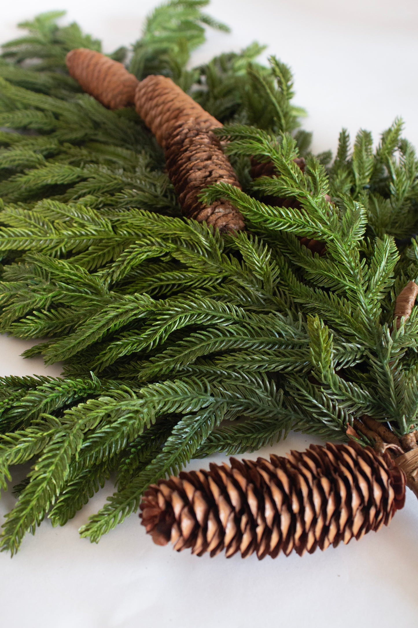 Real Touch Norfolk Teardrop Swag