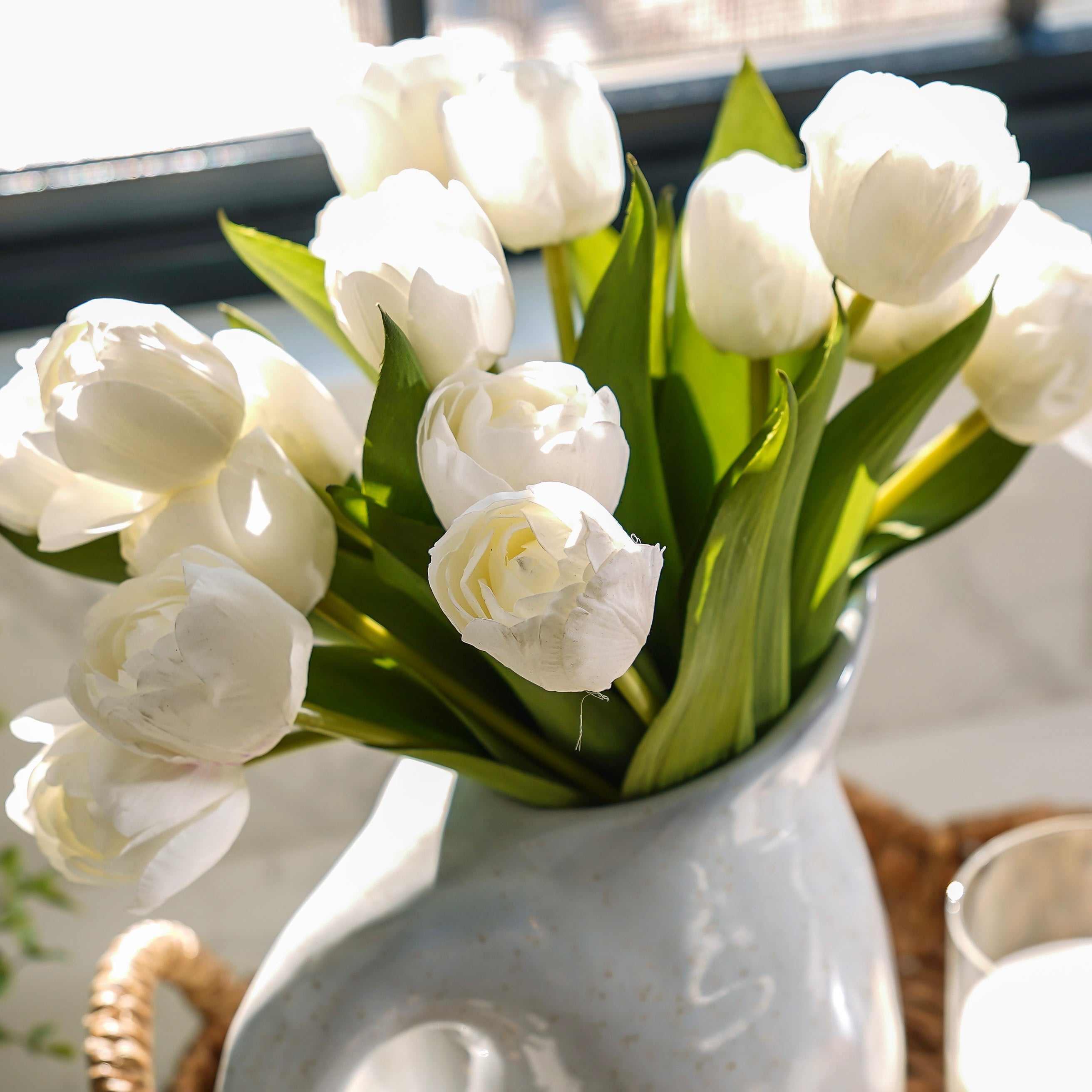 Real Touch Hybrid Tulip Bundle | White