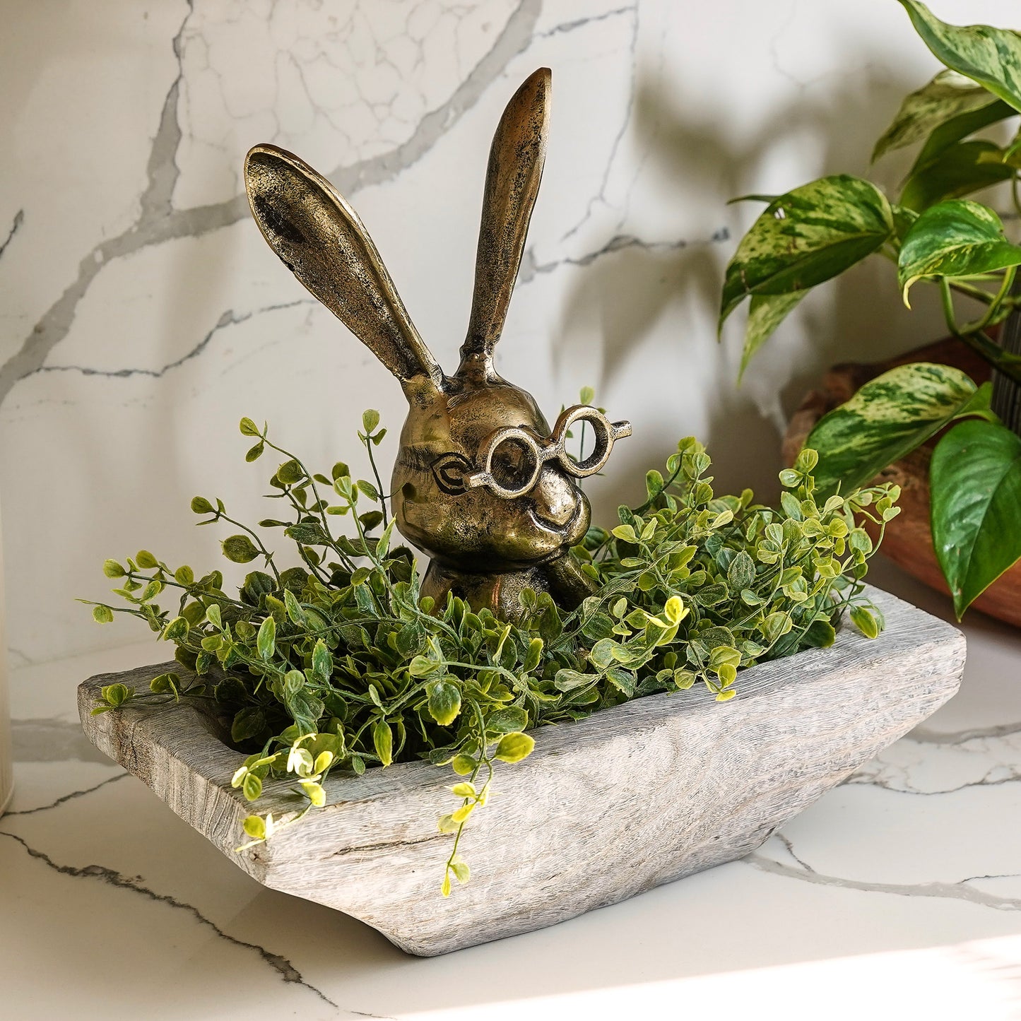 Studious Brass Rabbit | Gold Metal
