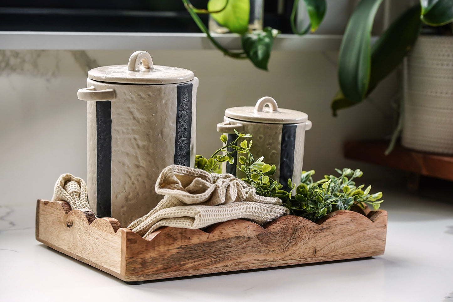 Mango Wood Scalloped Tray