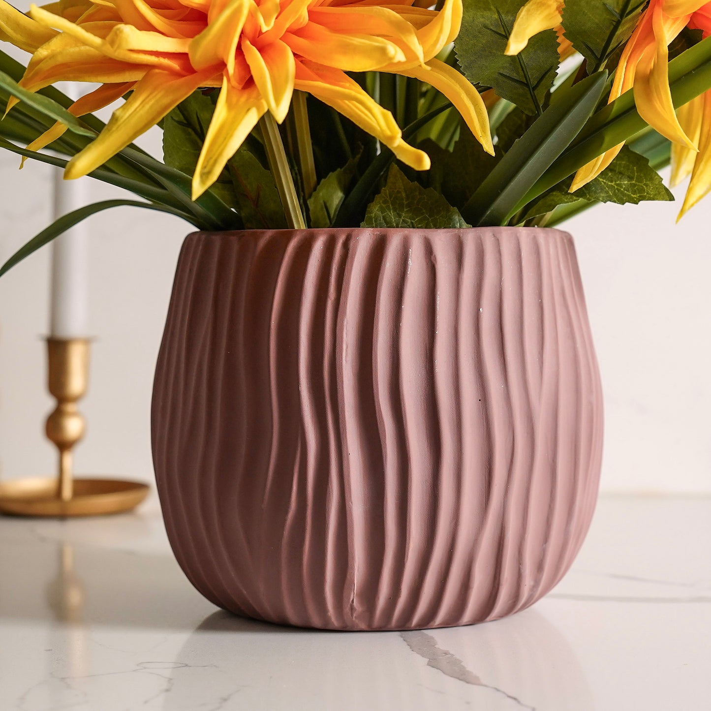 Charlotte Ribbed Pot
