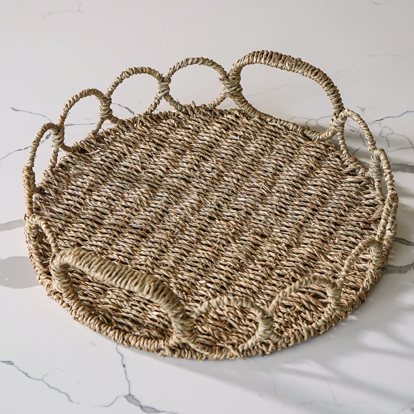 Fendrix Seagrass Tray | Round Woven Decorative Basket