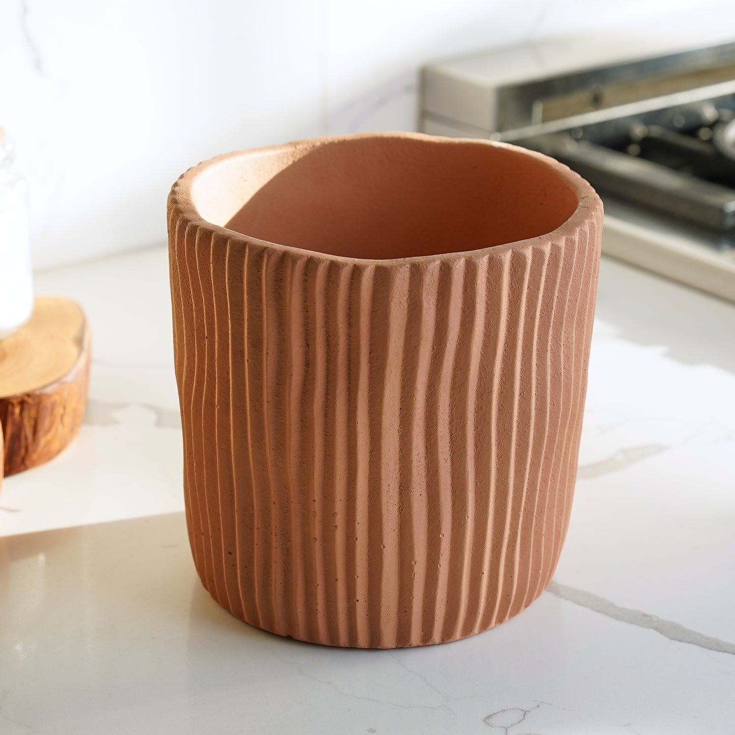 Terra Cotta Ribbed Planter