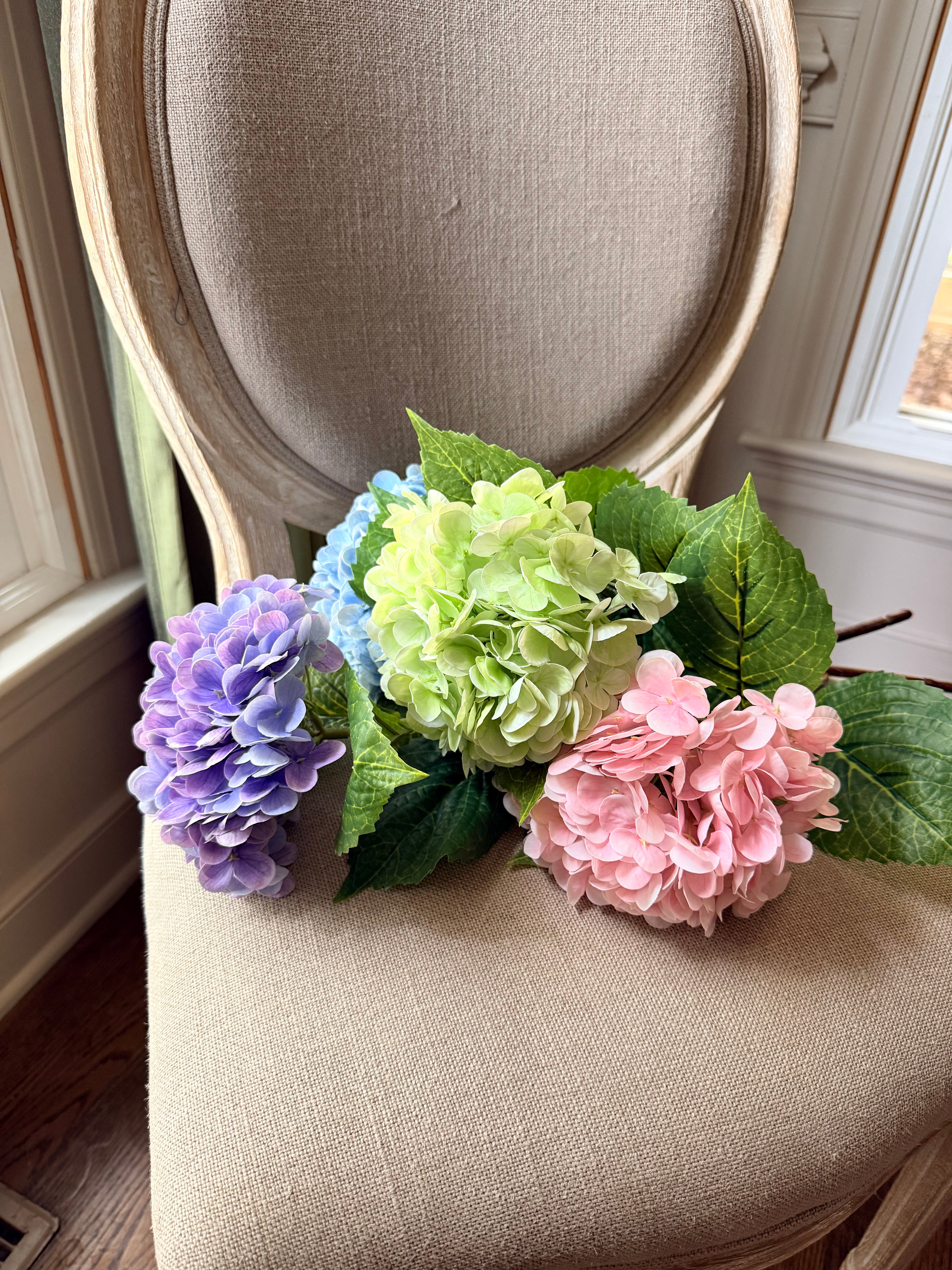 Real Touch Green Hydrangea Stem