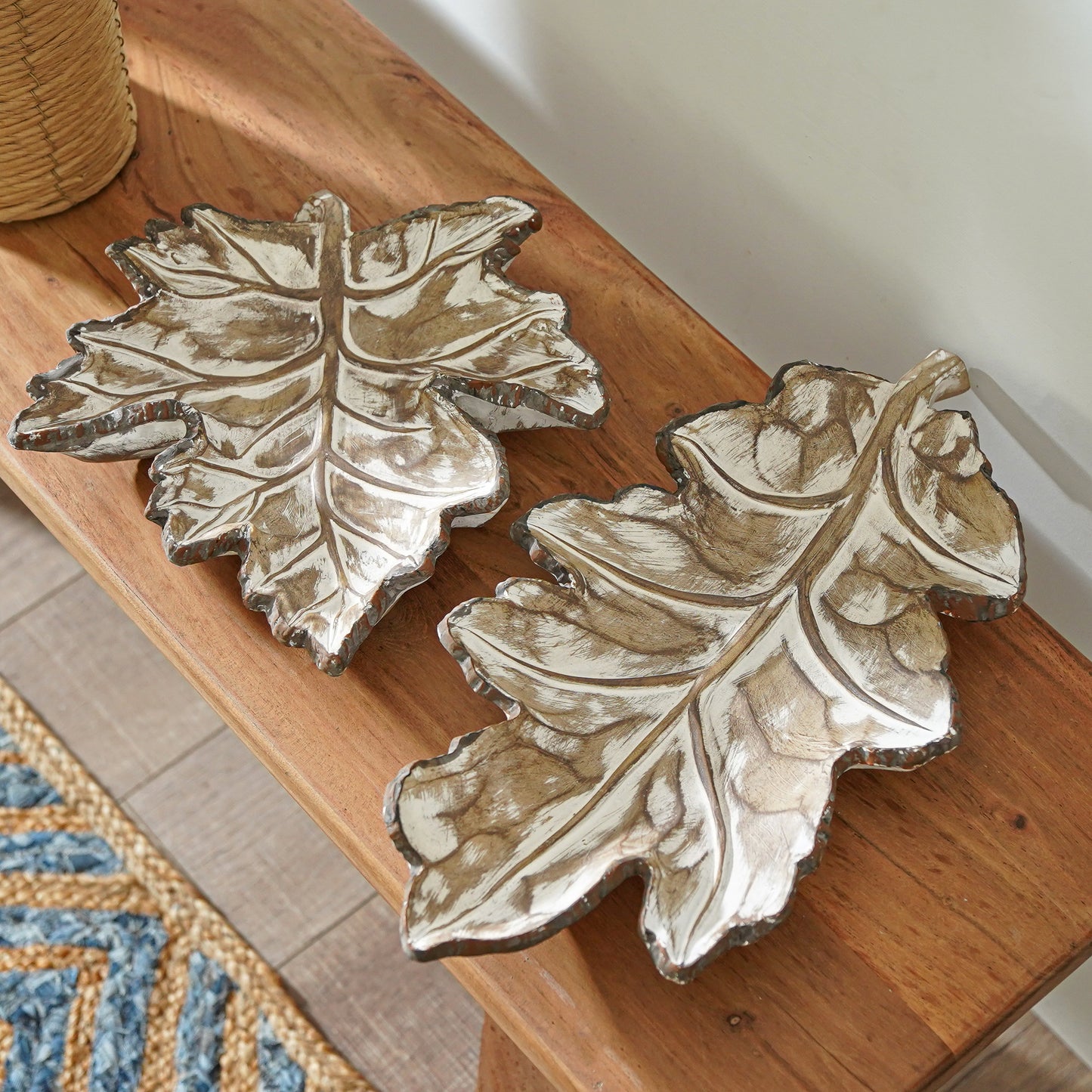 Whitewashed Leaf Tray