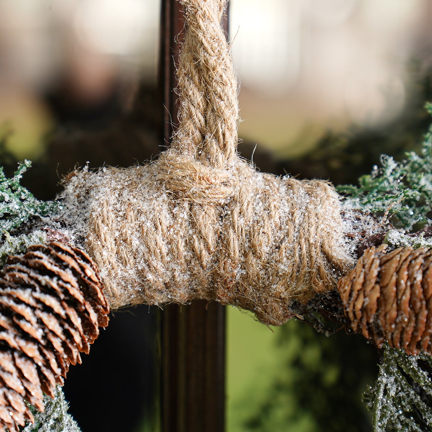 Silver Thread Cedar | Small Wreath