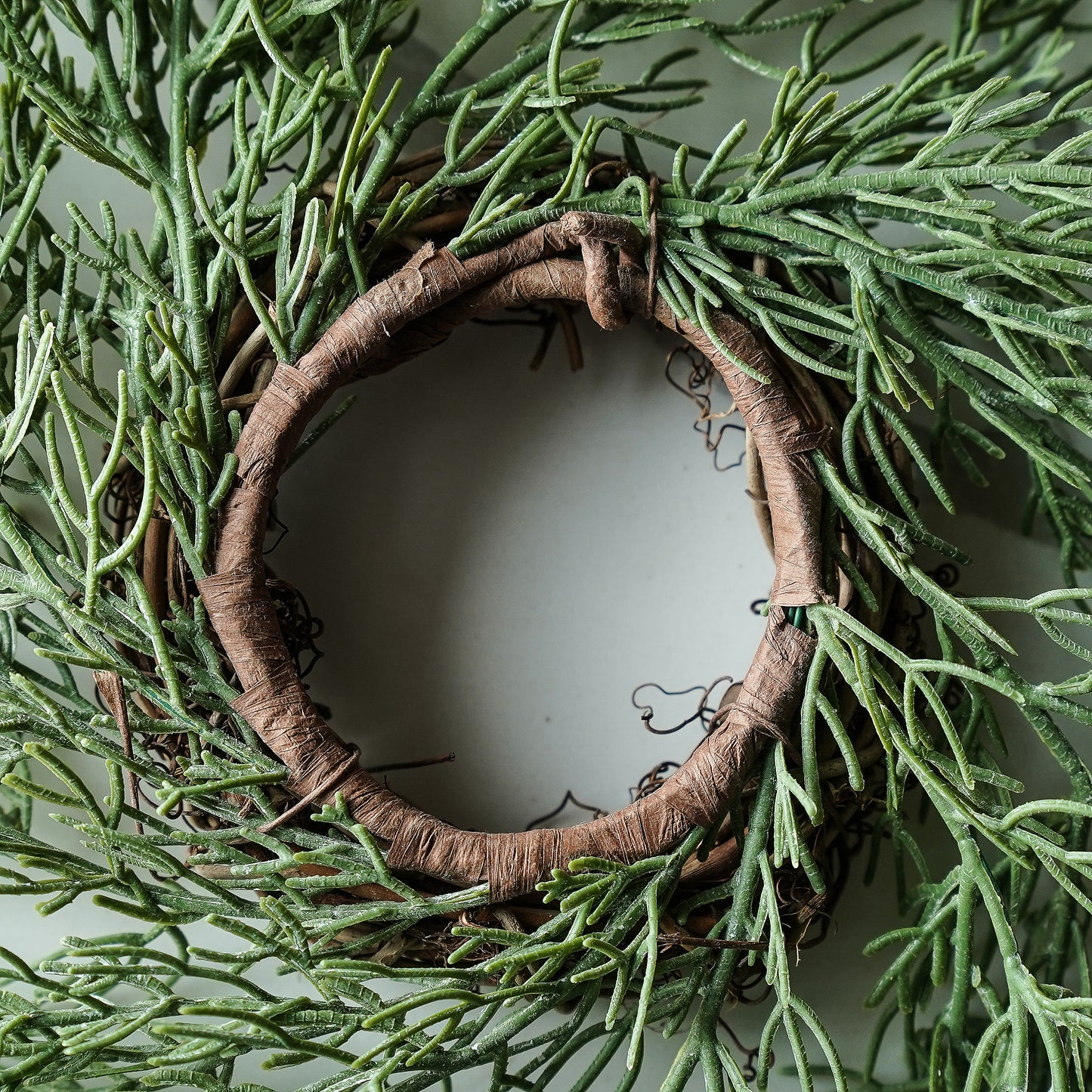 Frosted Filigree Juniper Candle Ring *Discounted*