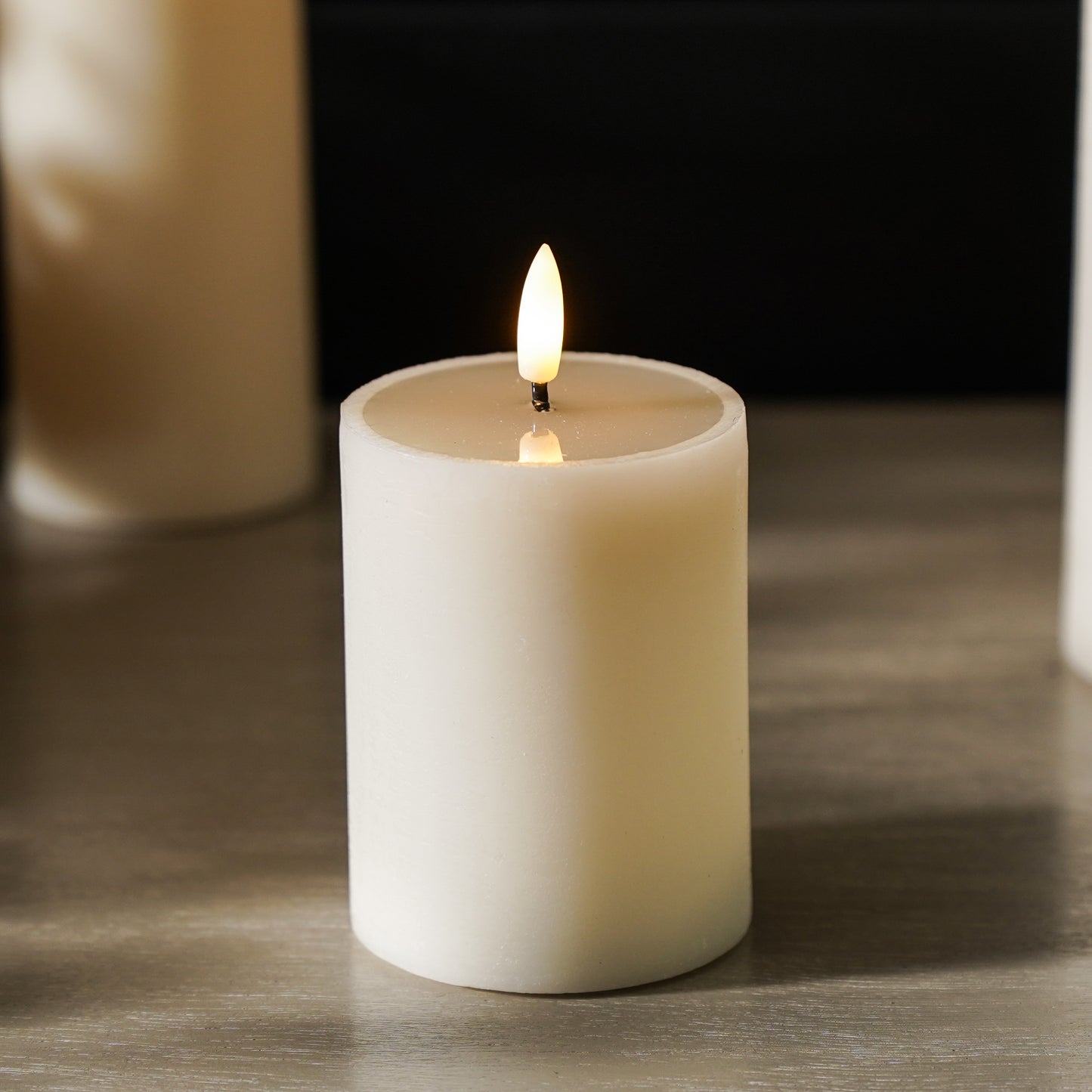 Textured Ivory Melting Effect Flameless Candle