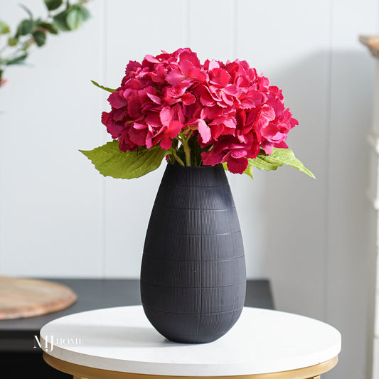 Black Check Pattern Vase