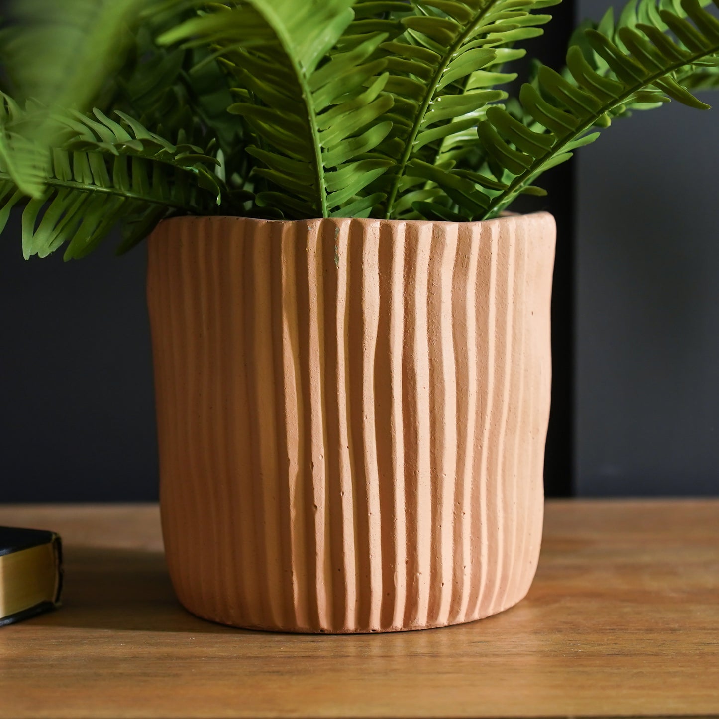 Terra Cotta Ribbed Planter