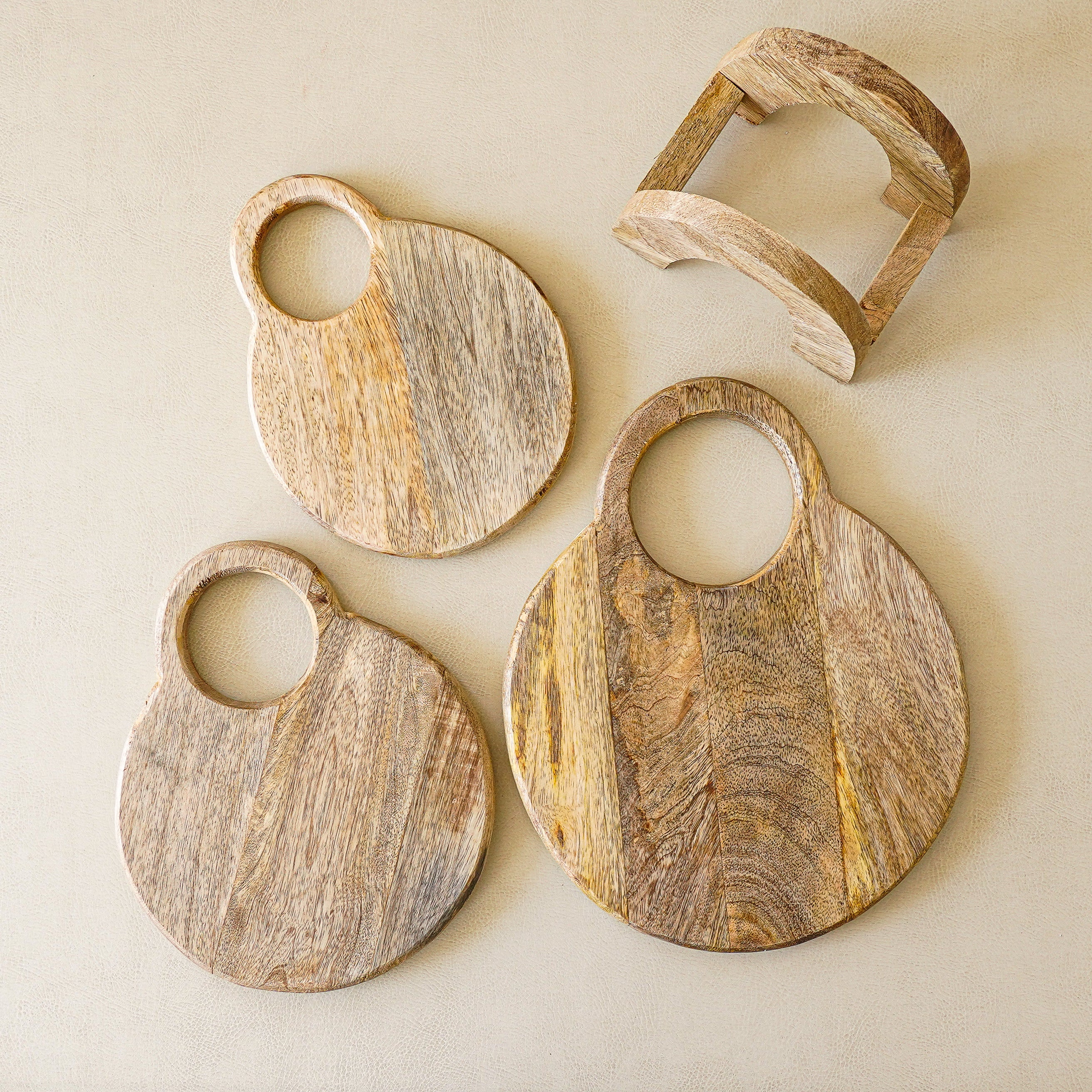 Cheese/Cutting Board Set with Stand