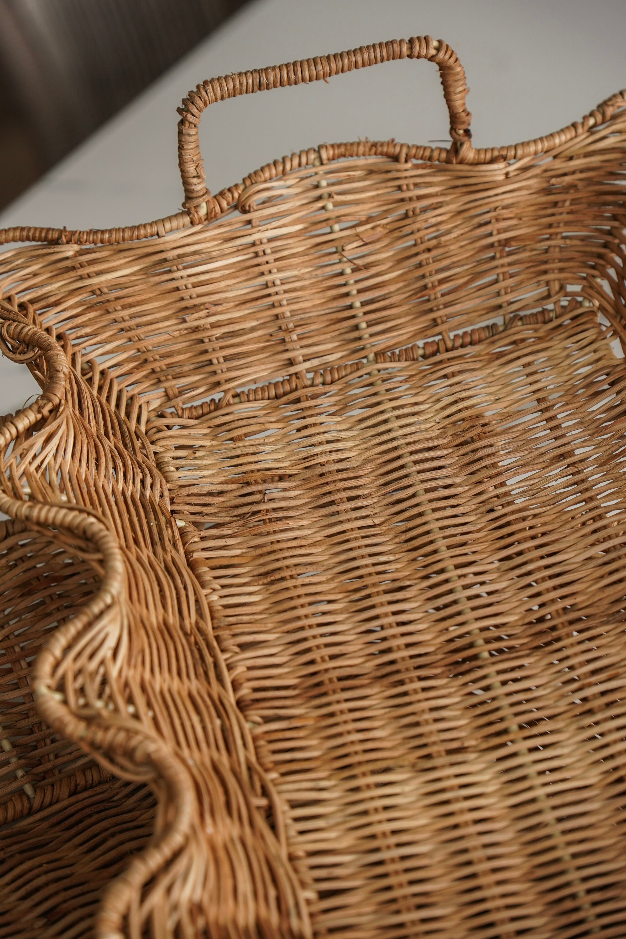 Scalloped Rattan Nesting Trays