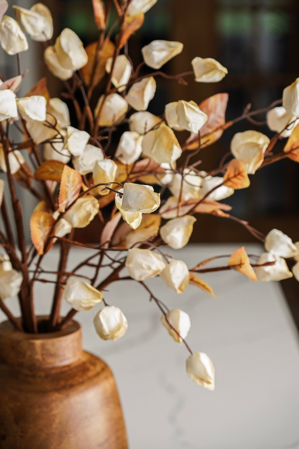 Cream Lantern Stem