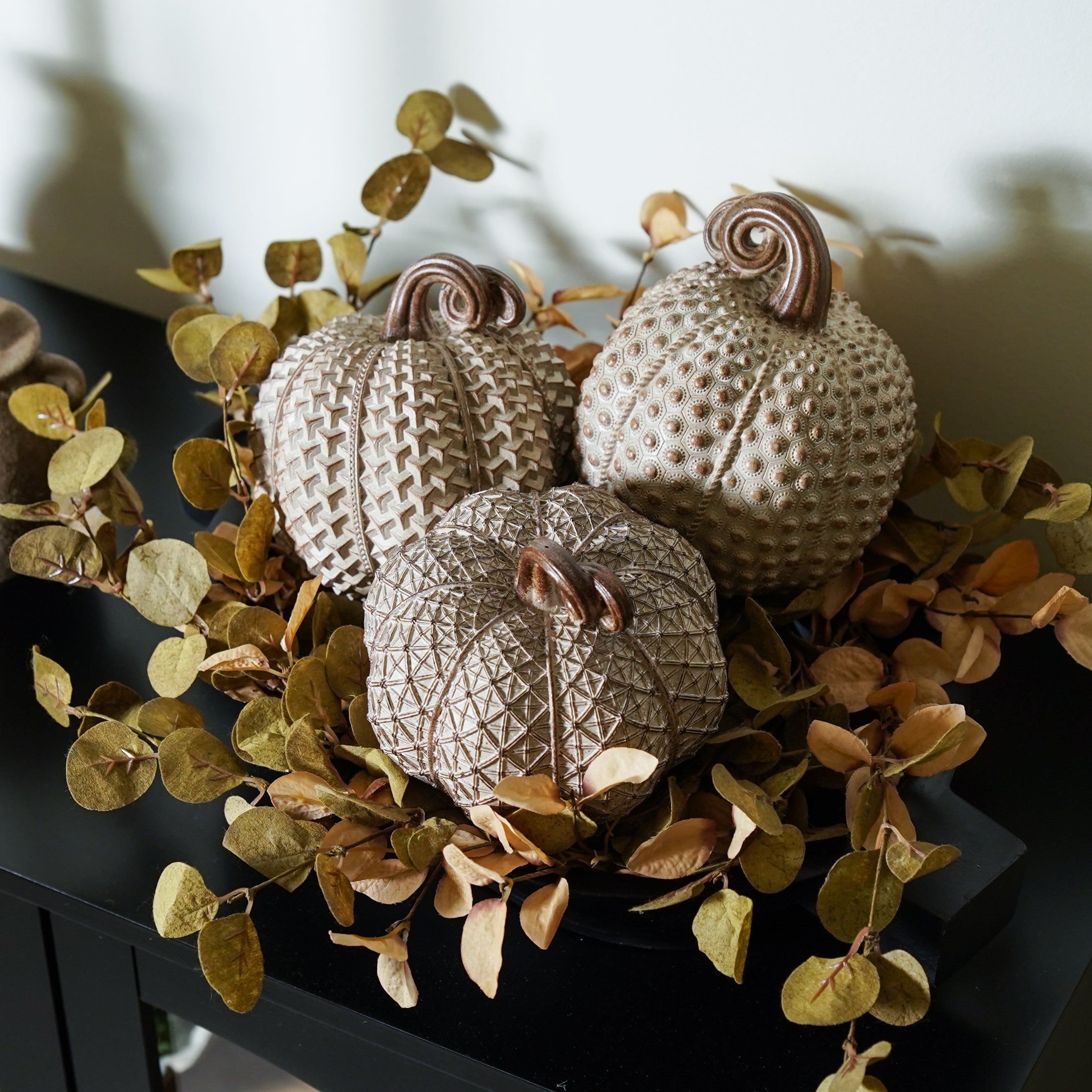 Resin Beige Textured Pumpkin
