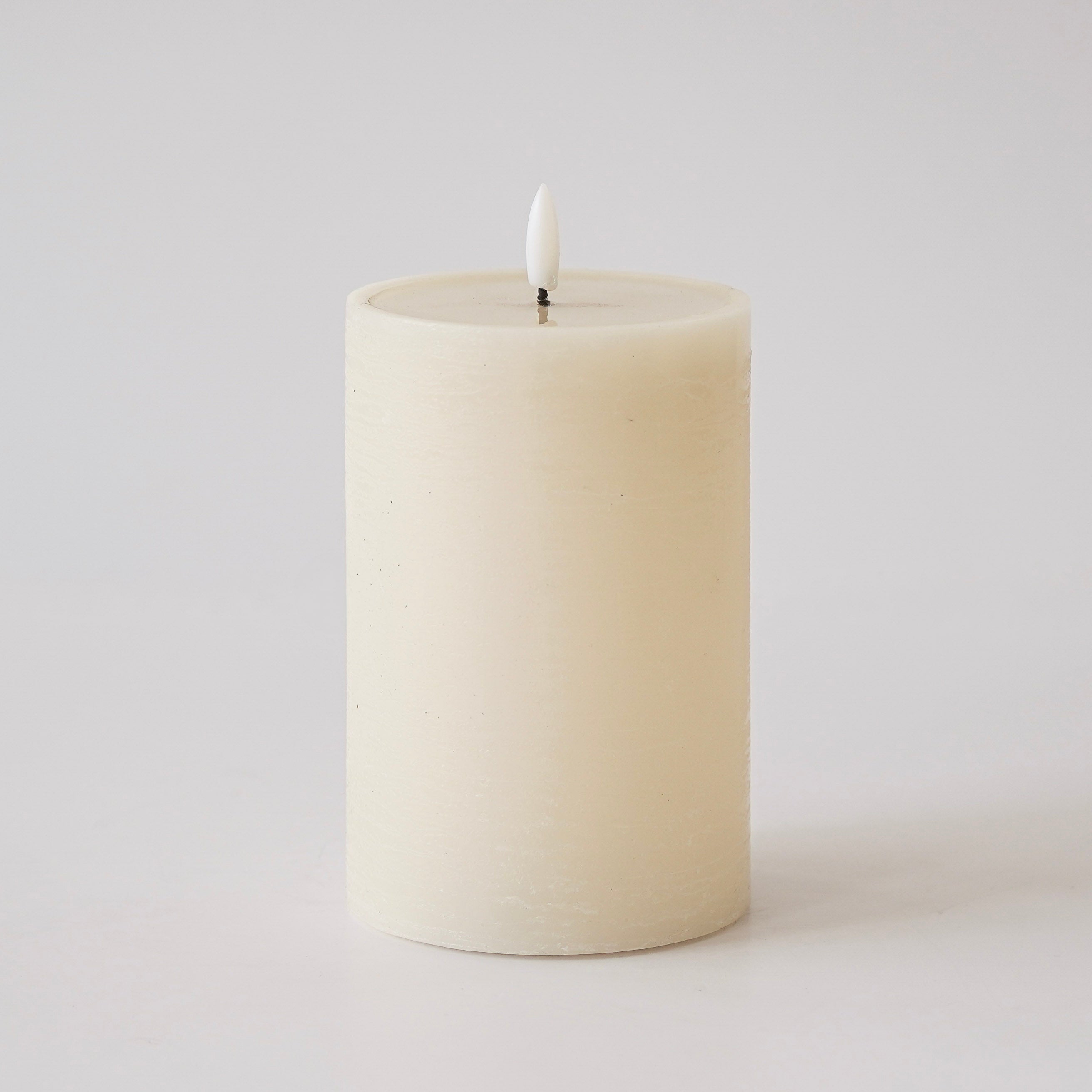 Textured Ivory Melting Effect Flameless Candle