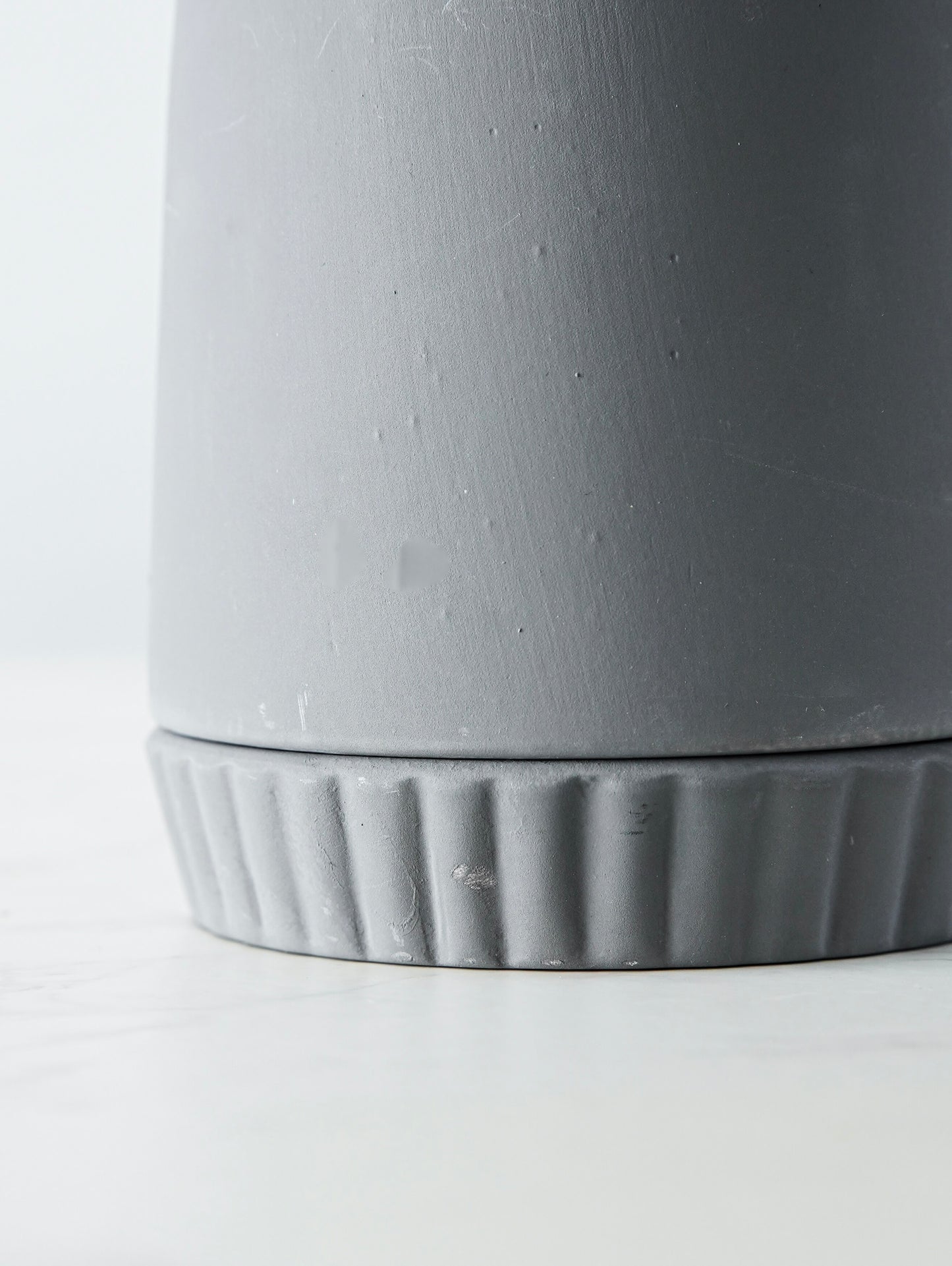 Everette Ceramic Pot with Saucer