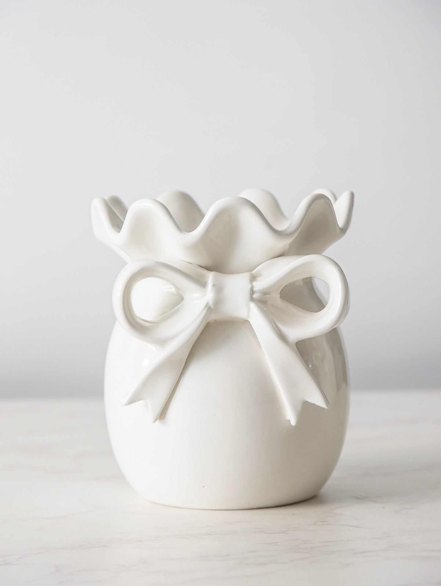 Cleo Ceramic Bow Vase