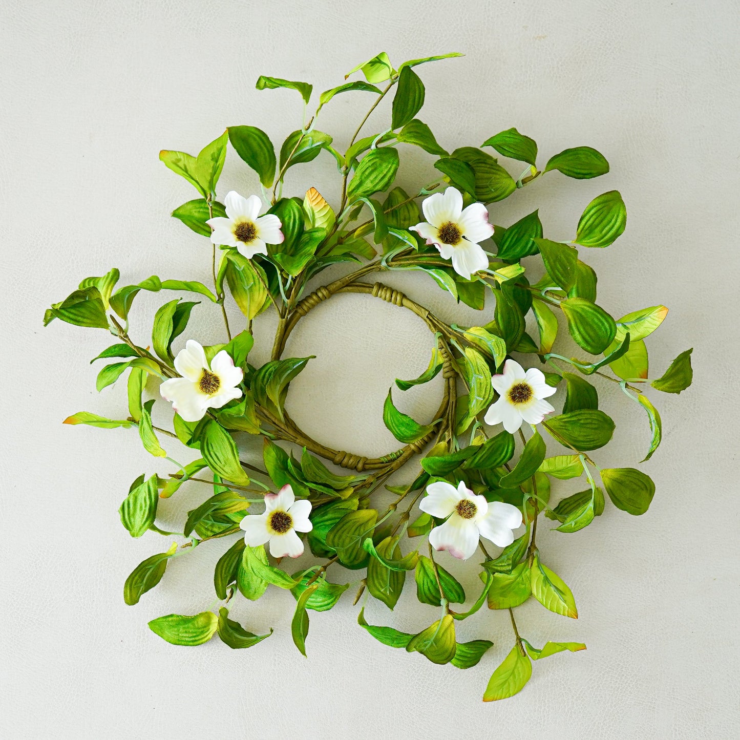 Styled Look: Natural Spring Centerpiece