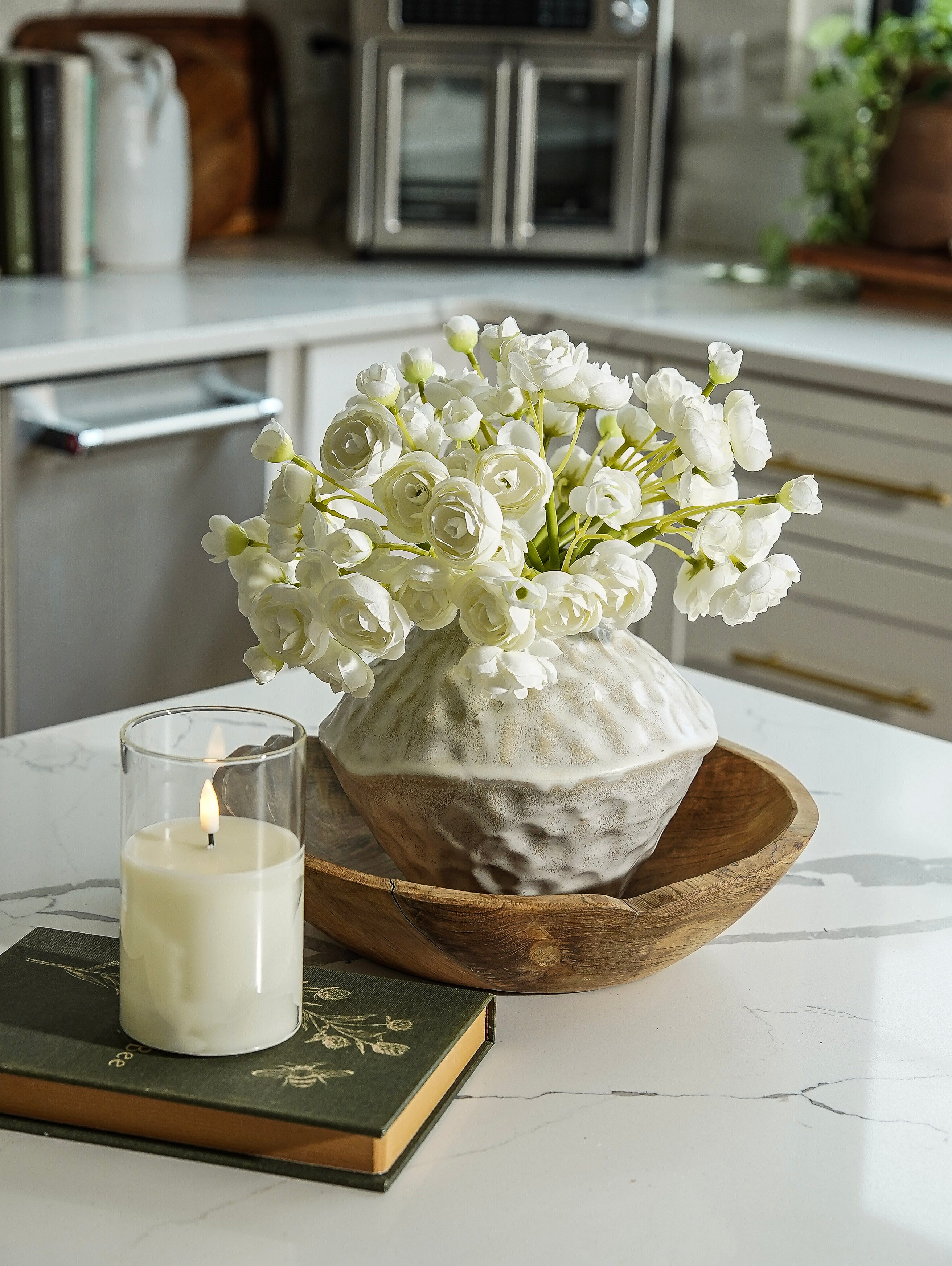 White Ranunculus Bunch