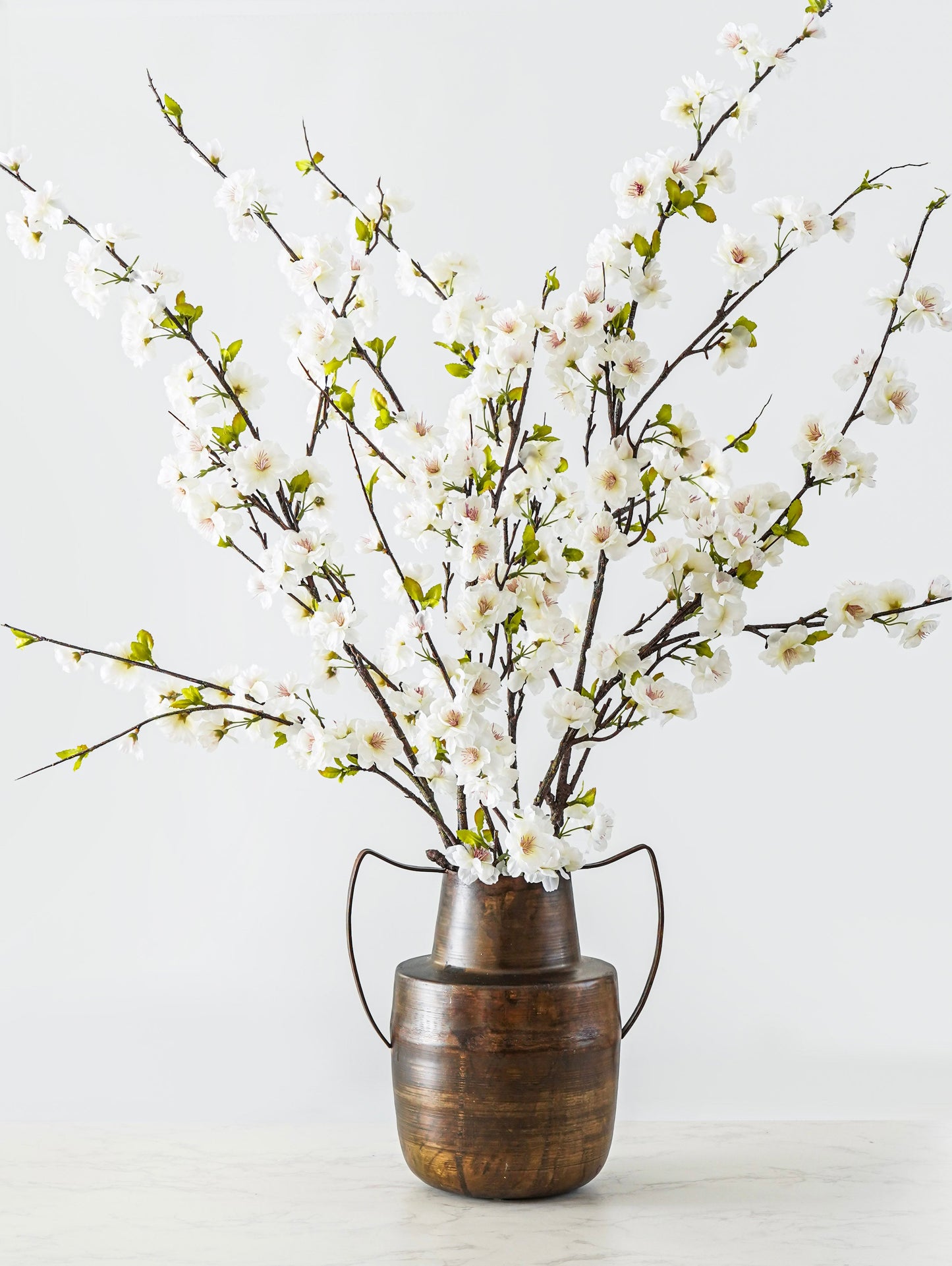 Styled Look: White Blossom Heirloom