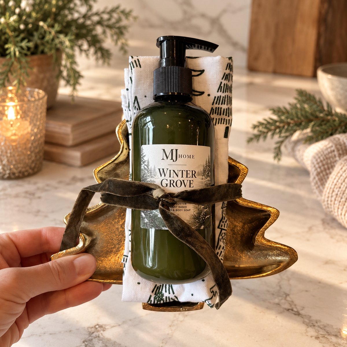 The Winter Grove Gift Set