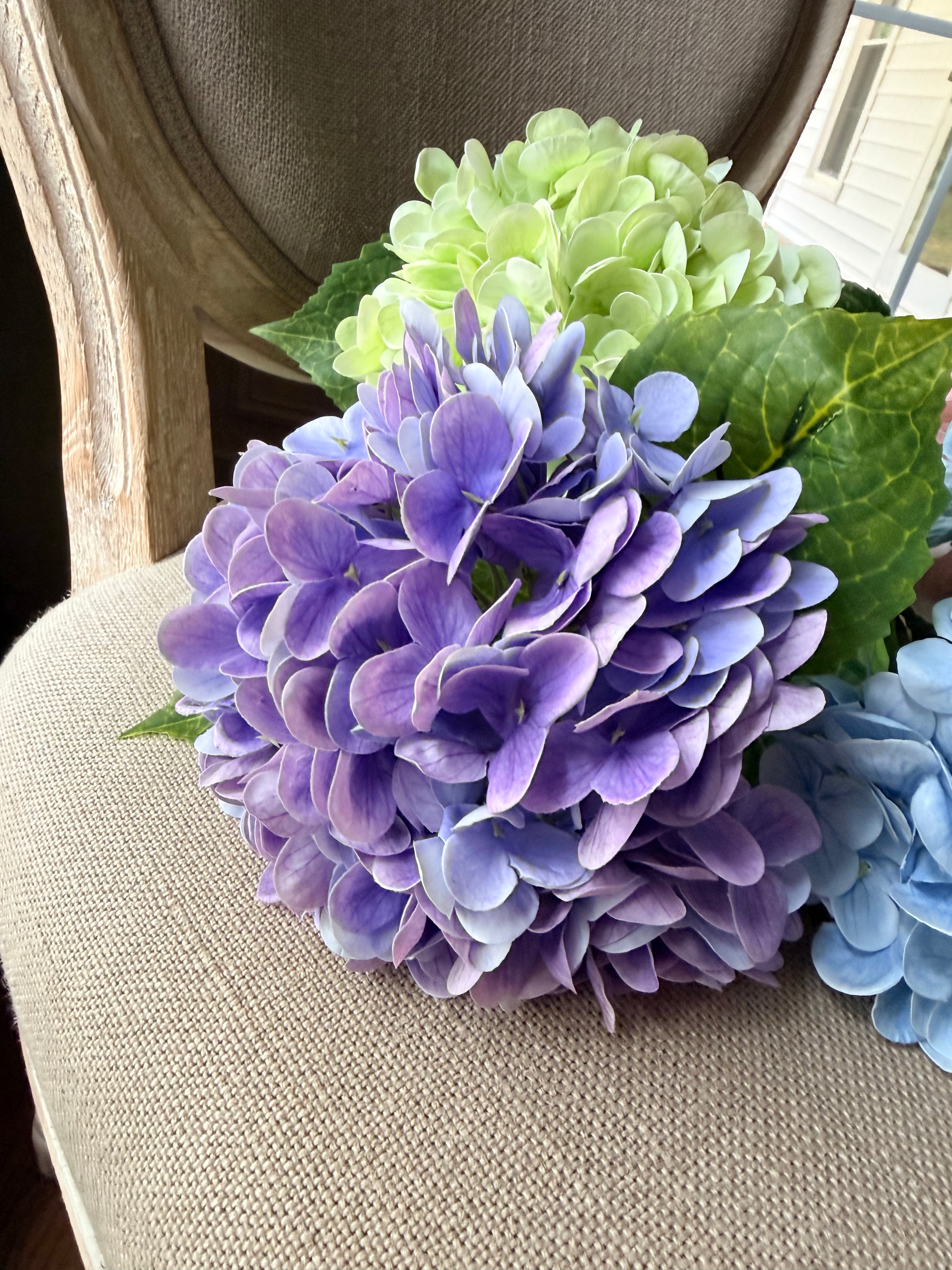 Lavender Mist Real Touch Hydrangea Stem