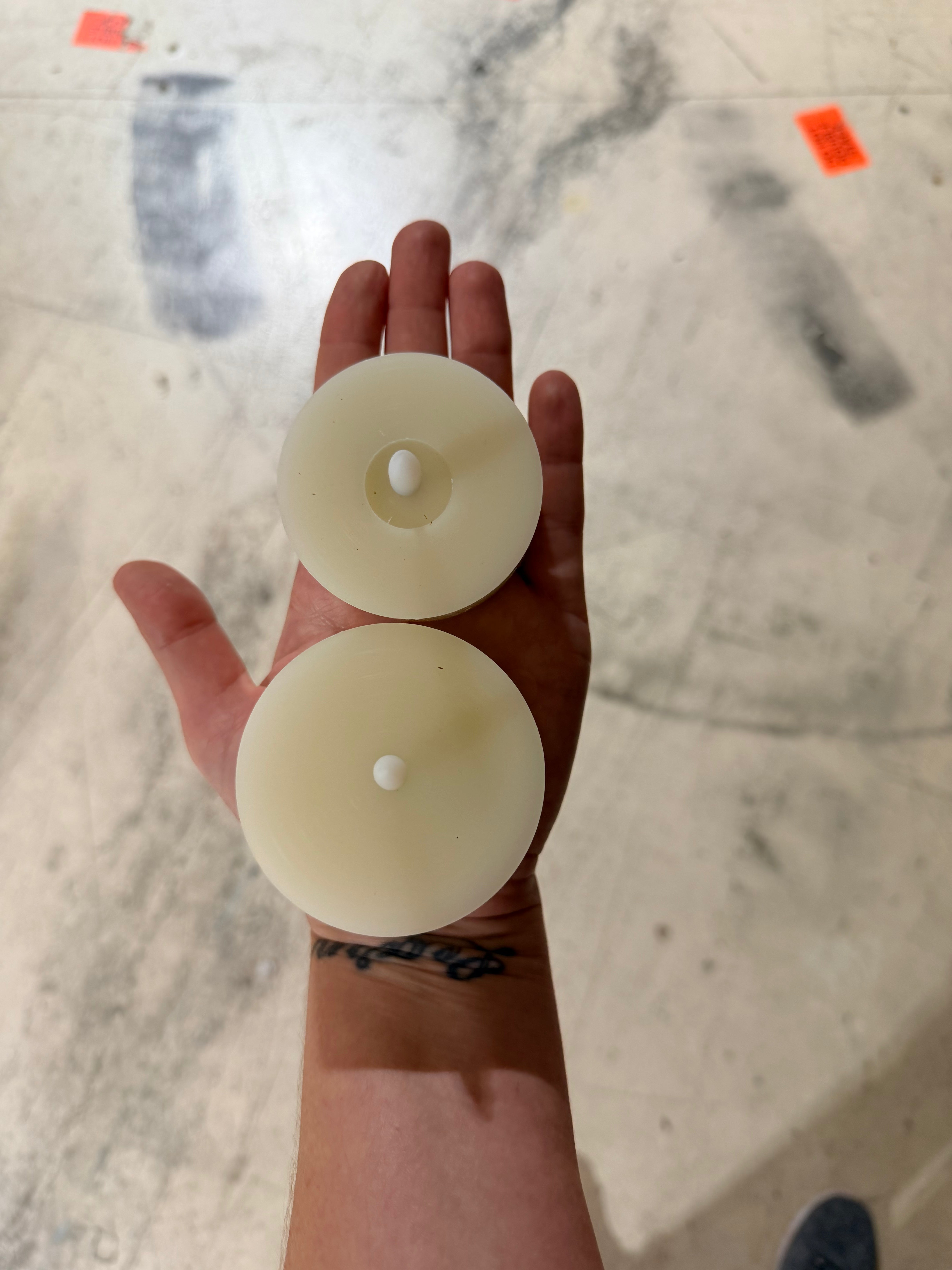 Large Ivory Flameless Tealight Candle Set