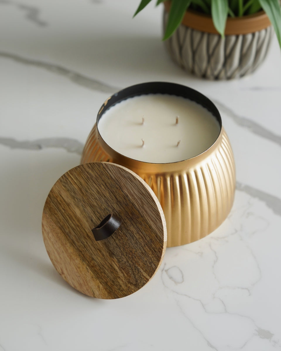 Luxe Gold Jar Coconut Apricot Blend Candle | Coastal Linen