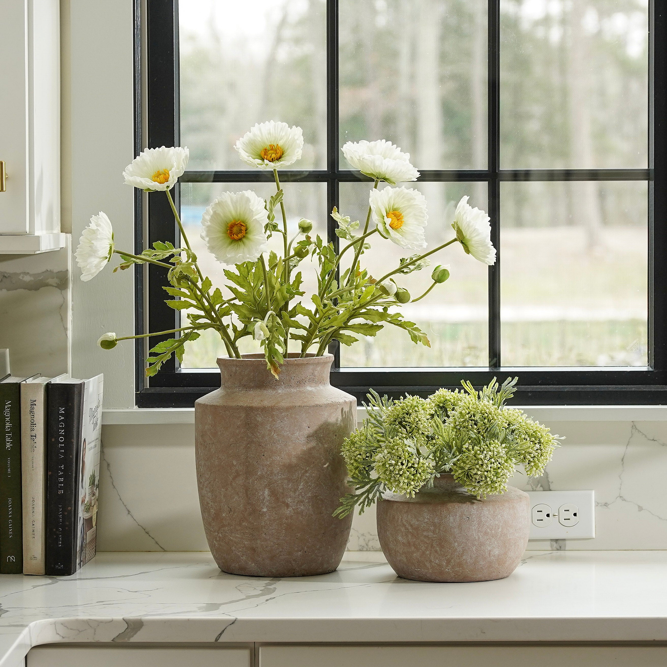 Real Touch Poppy Stem | White