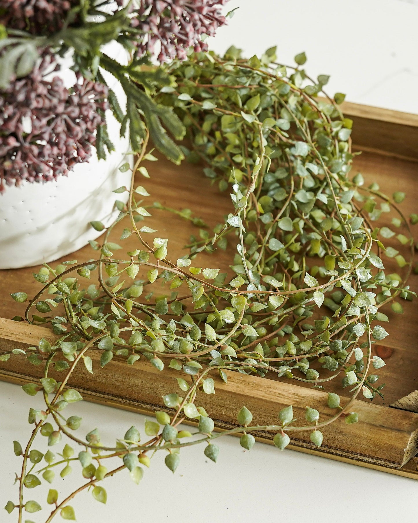 Little Vine Hanging Pick