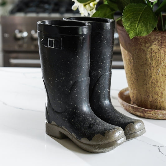 Black Rainboots