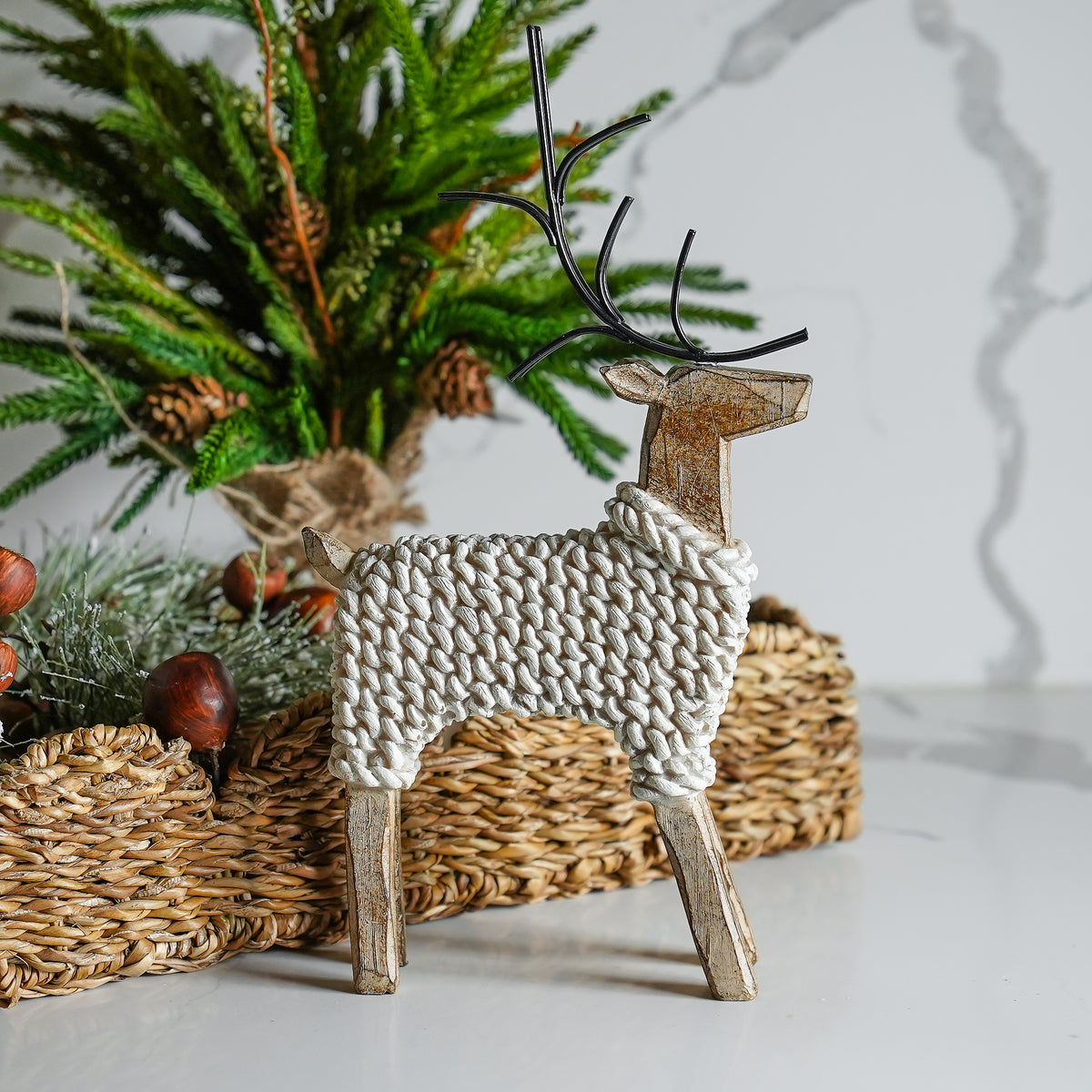 Resin Sweater Deer Set