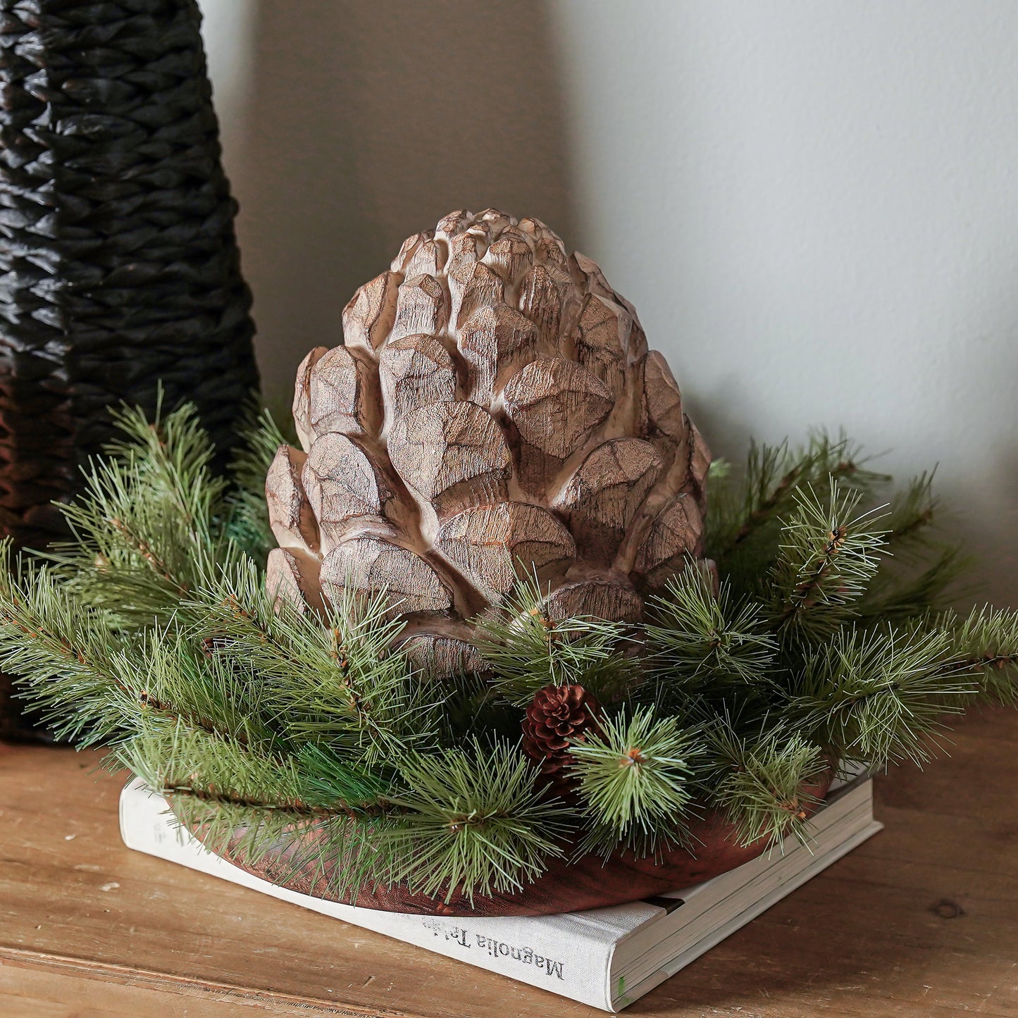 Pinecone Accent