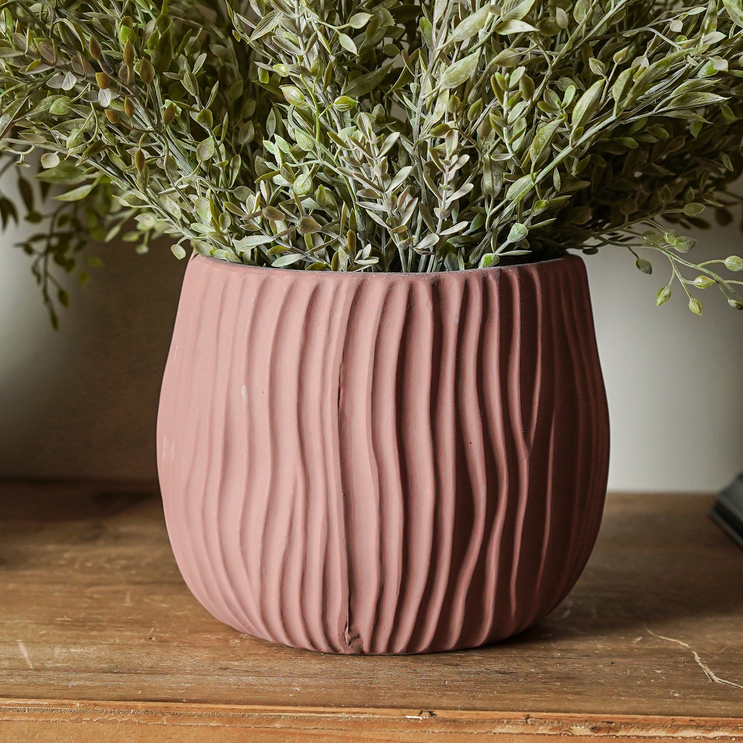 Charlotte Ribbed Pot