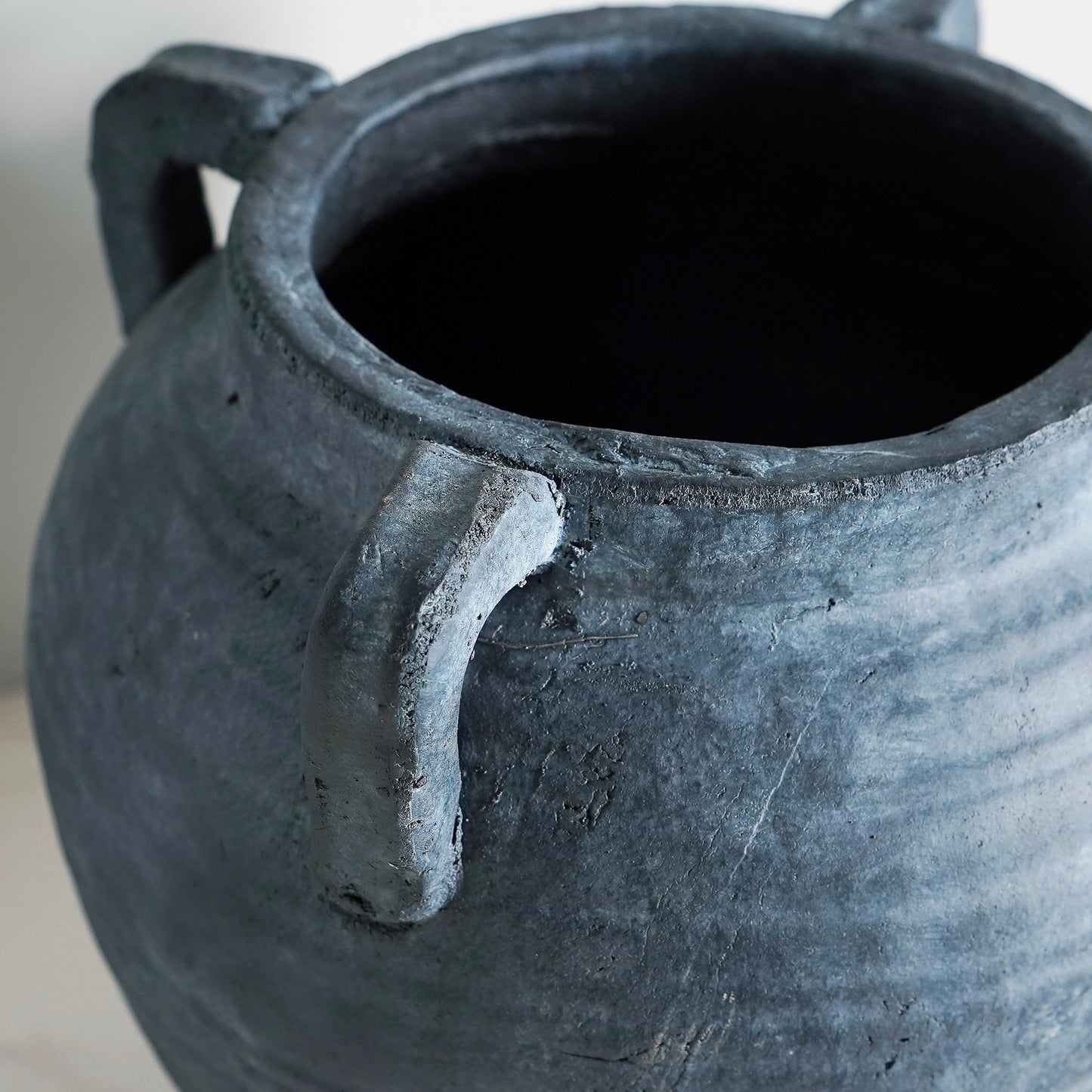 Charcoal Handled Pot | Large