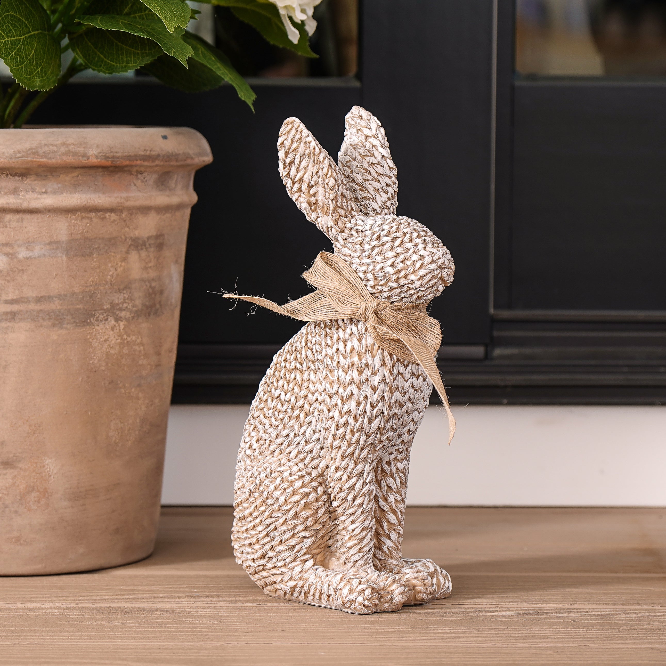 Hopper Woven Resin Rabbit